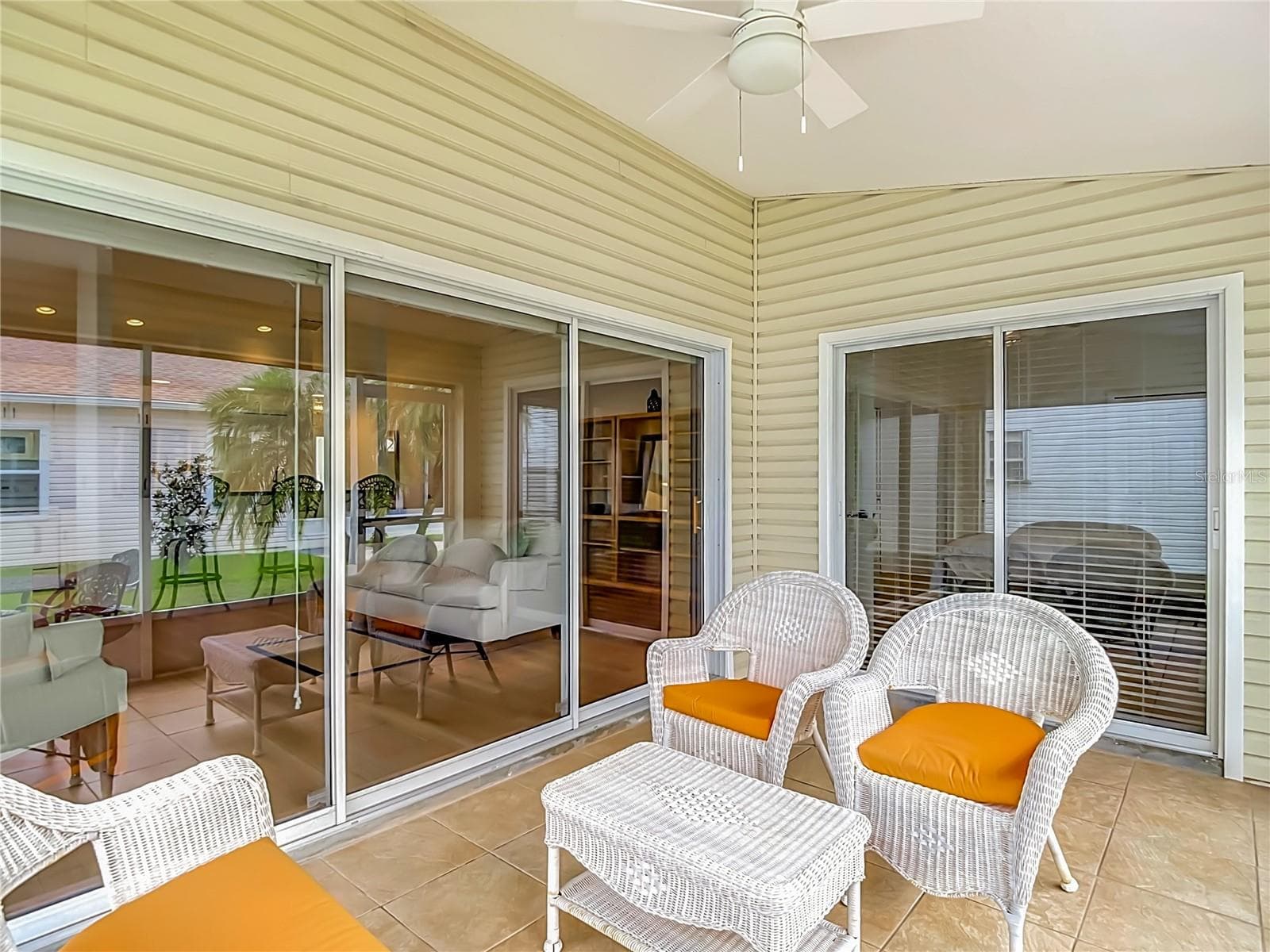 Outdoor Living Space - 572 SALMON CT, OLDSMAR