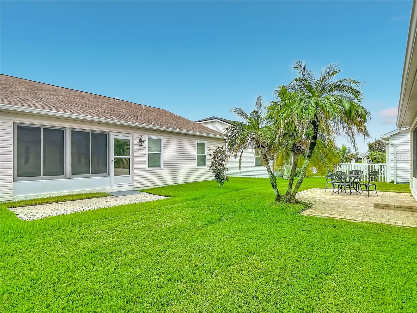 Open Air Paver Patio - Rear Green Space - 572 SALMON CT, OLDSMAR