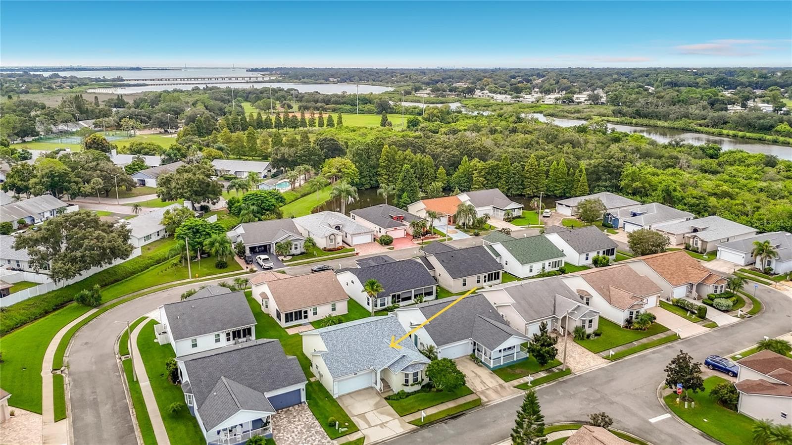 Aerial View South - 572 SALMON CT, OLDSMAR