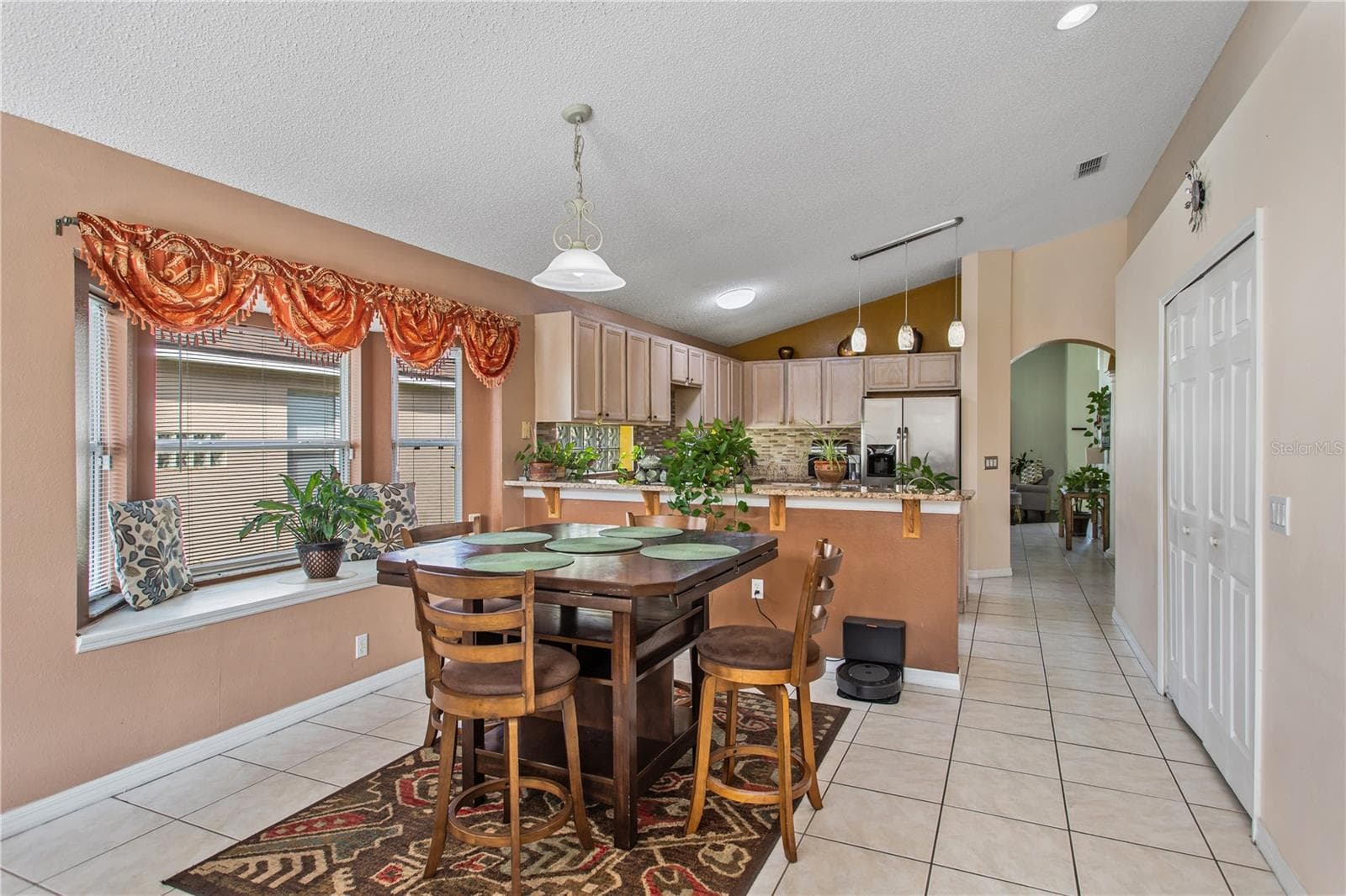 Single Family Residence at 5737 LAKE CHAMPLAIN DR, ORLANDO, photo 8 of 28