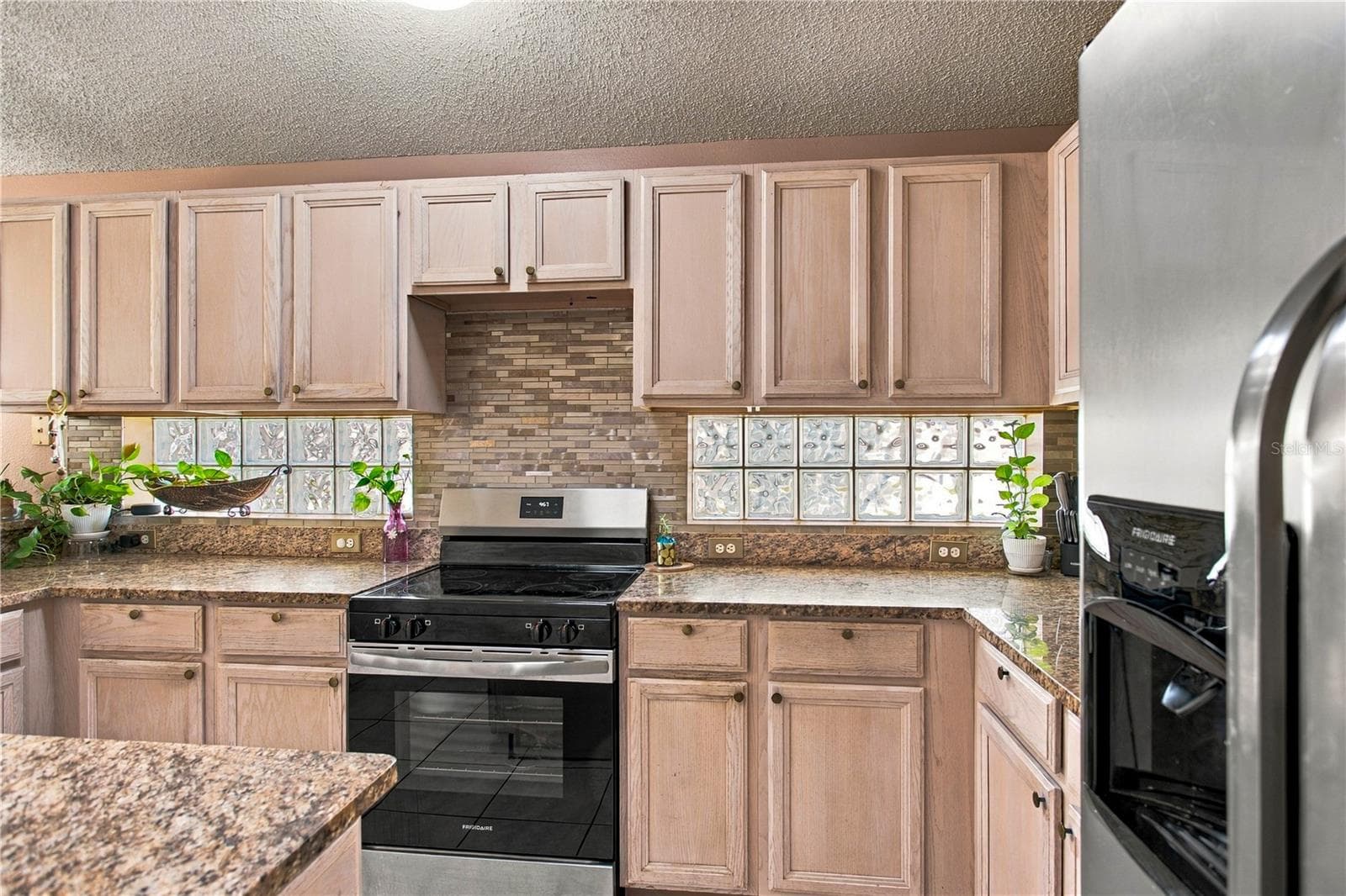 Single Family Residence at 5737 LAKE CHAMPLAIN DR, ORLANDO, photo 13 of 28