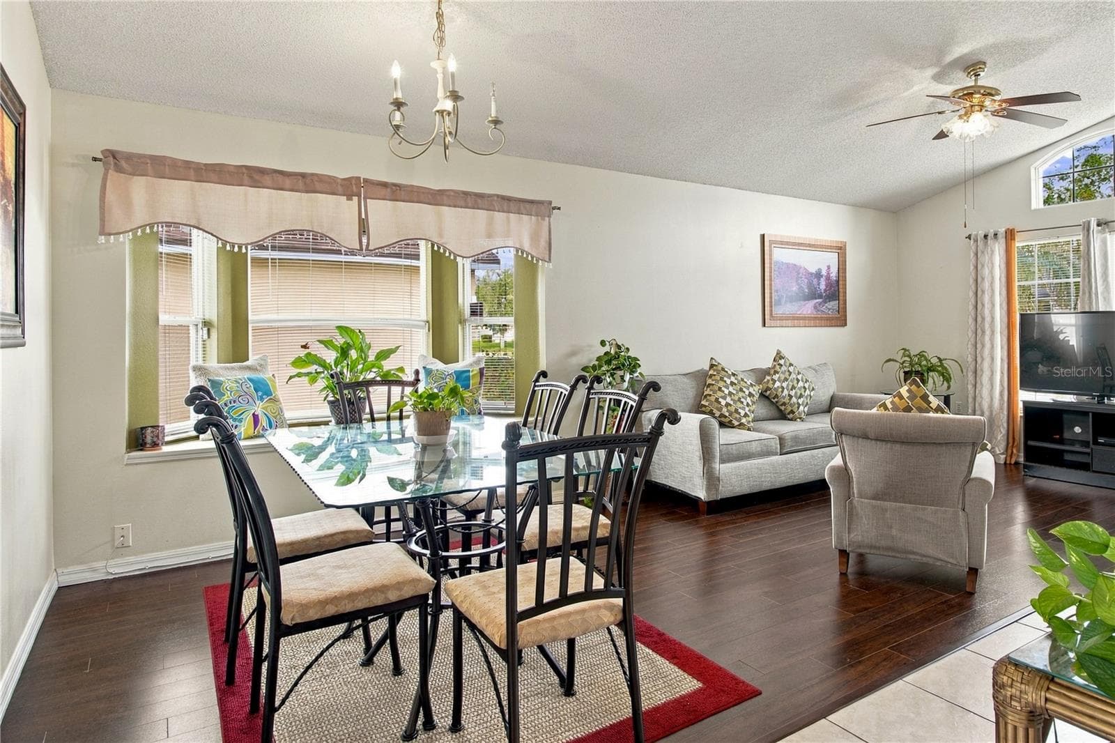 Single Family Residence at 5737 LAKE CHAMPLAIN DR, ORLANDO, photo 16 of 28