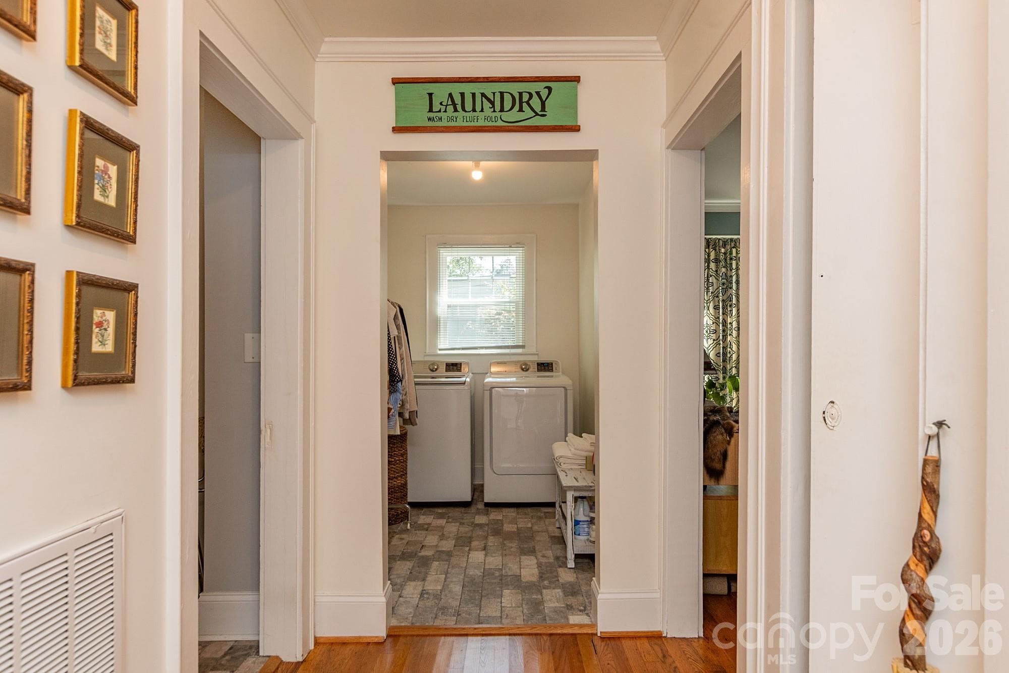 Single Family Residence at 403 Fairview Drive, Lexington, photo 18 of 33