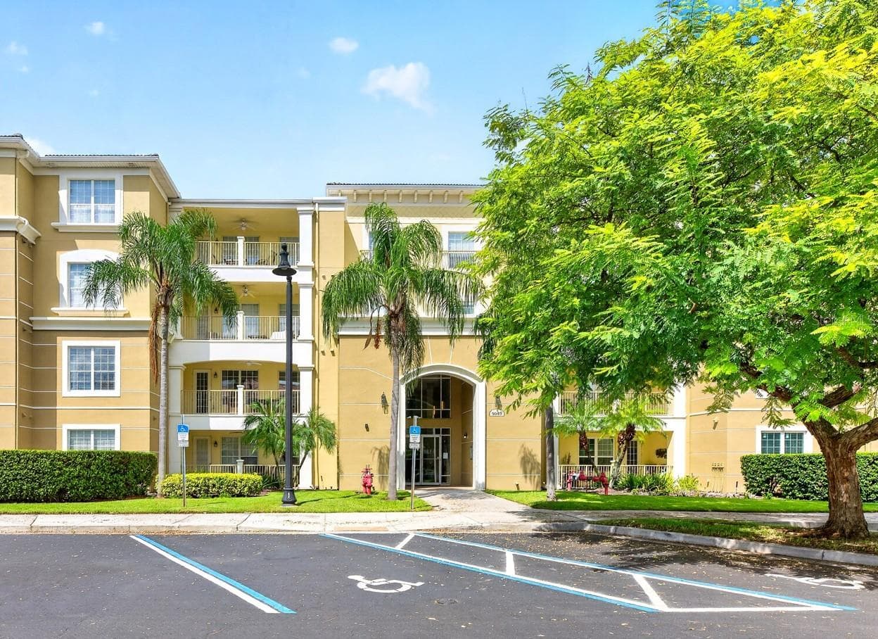 **WELCOME HOME** - 5049 SHOREWAY LOOP #1-201, ORLANDO