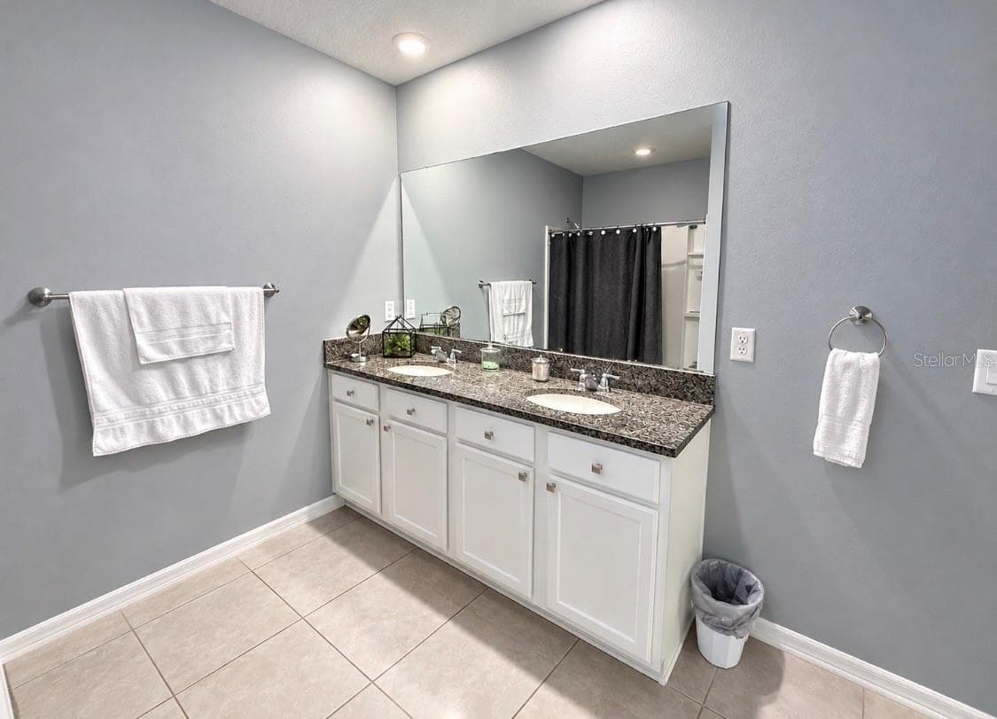 Single Family Residence at 635 AUTUMN STREAM DR, AUBURNDALE, photo 22 of 26