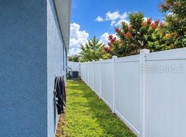 Single Family Residence at 635 AUTUMN STREAM DR, AUBURNDALE, photo 25 of 26