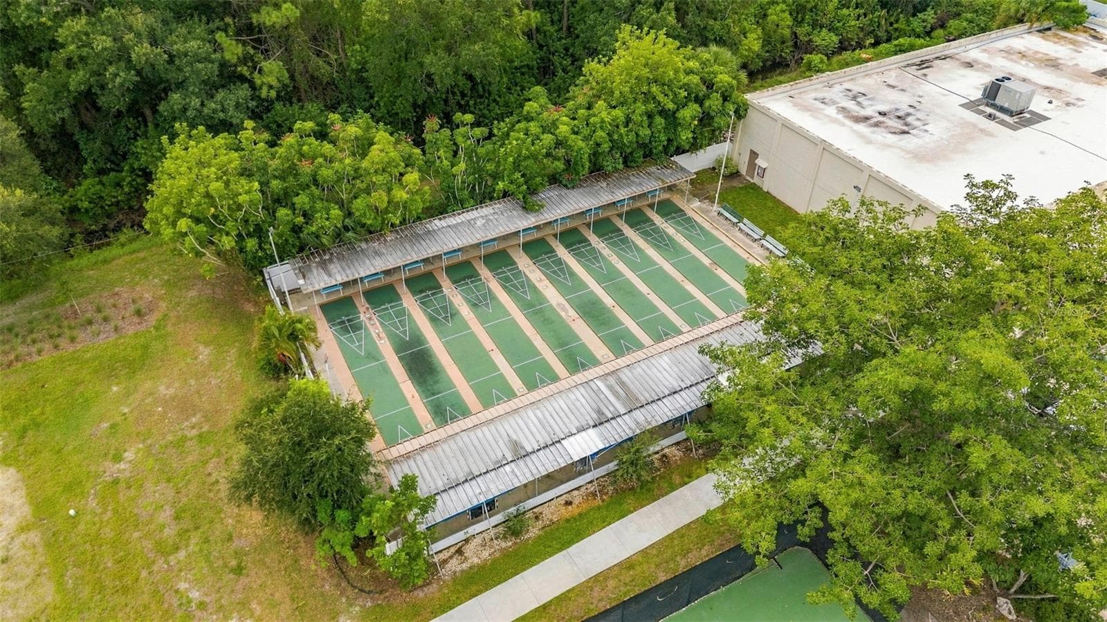 Shuffleboard! - 5971 TERRACE PARK DR N #108, ST PETERSBURG