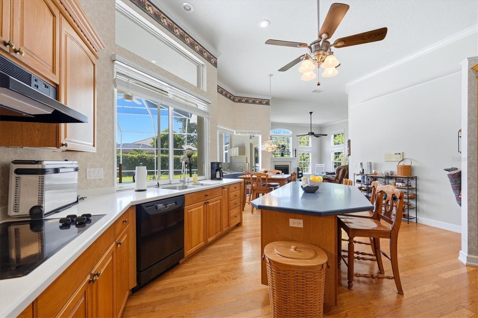 Single Family Residence at 2012 NW 84TH STREET CIR, BRADENTON, photo 13 of 45