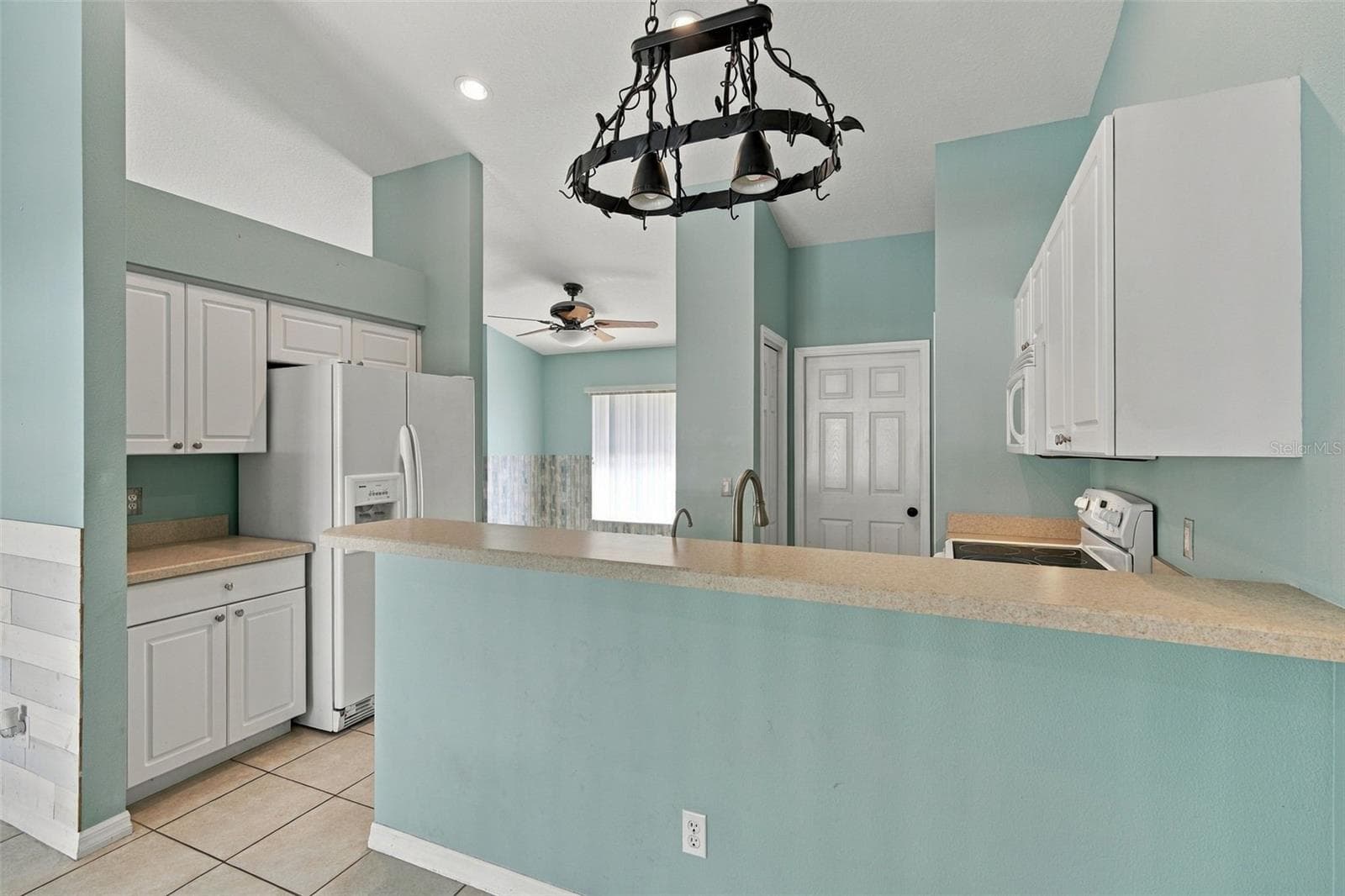 Single Family Residence at 1298 N TIMUCUAN TRL, INVERNESS, photo 16 of 46