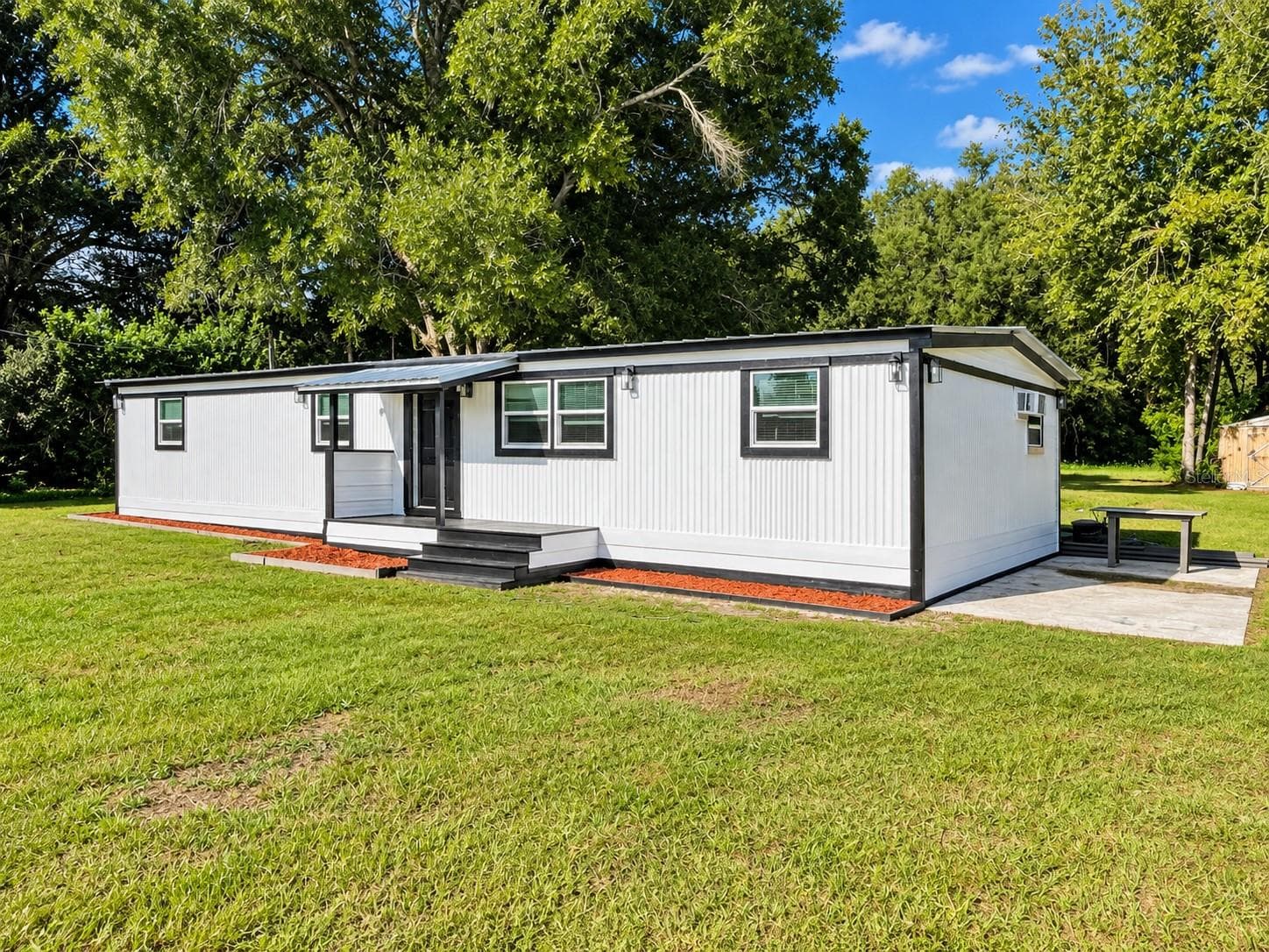 Manufactured Home at 7690 GORDON LOOP, BROOKSVILLE, photo 2 of 18