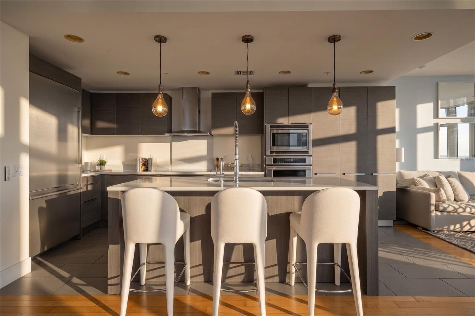 Condominium at 175 1ST ST S #2107, ST PETERSBURG, photo 6 of 52
