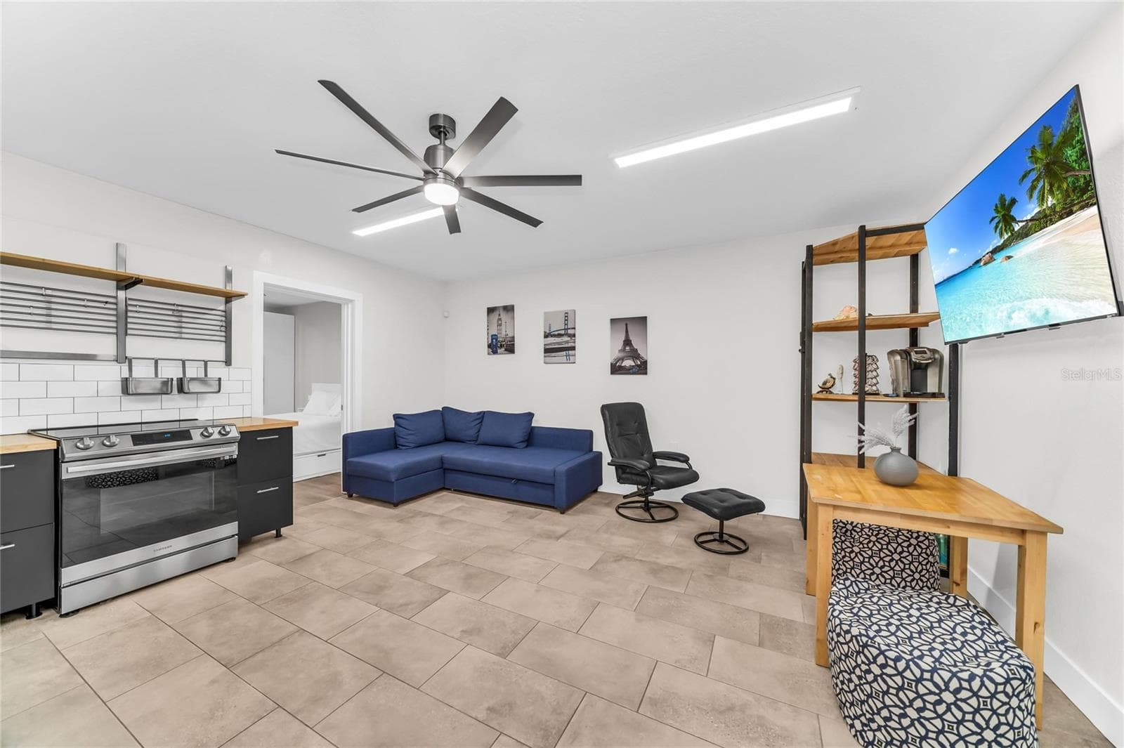 MIL UNIT - 5005 10TH LN E, BRADENTON
