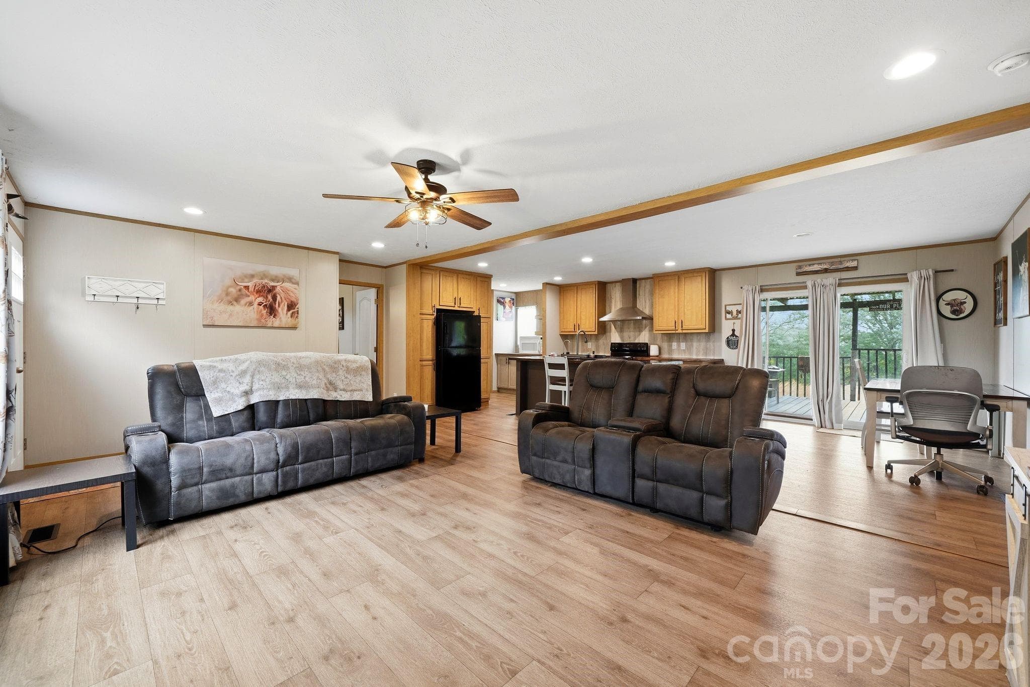 Single Family Residence at 718 Marys Grove Church Road, Kings Mountain, photo 7 of 32