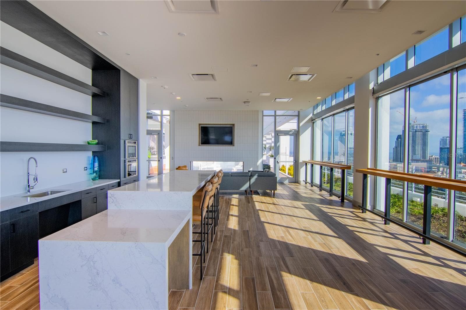 Community Room - 777 3RD AVE N #1703, ST PETERSBURG