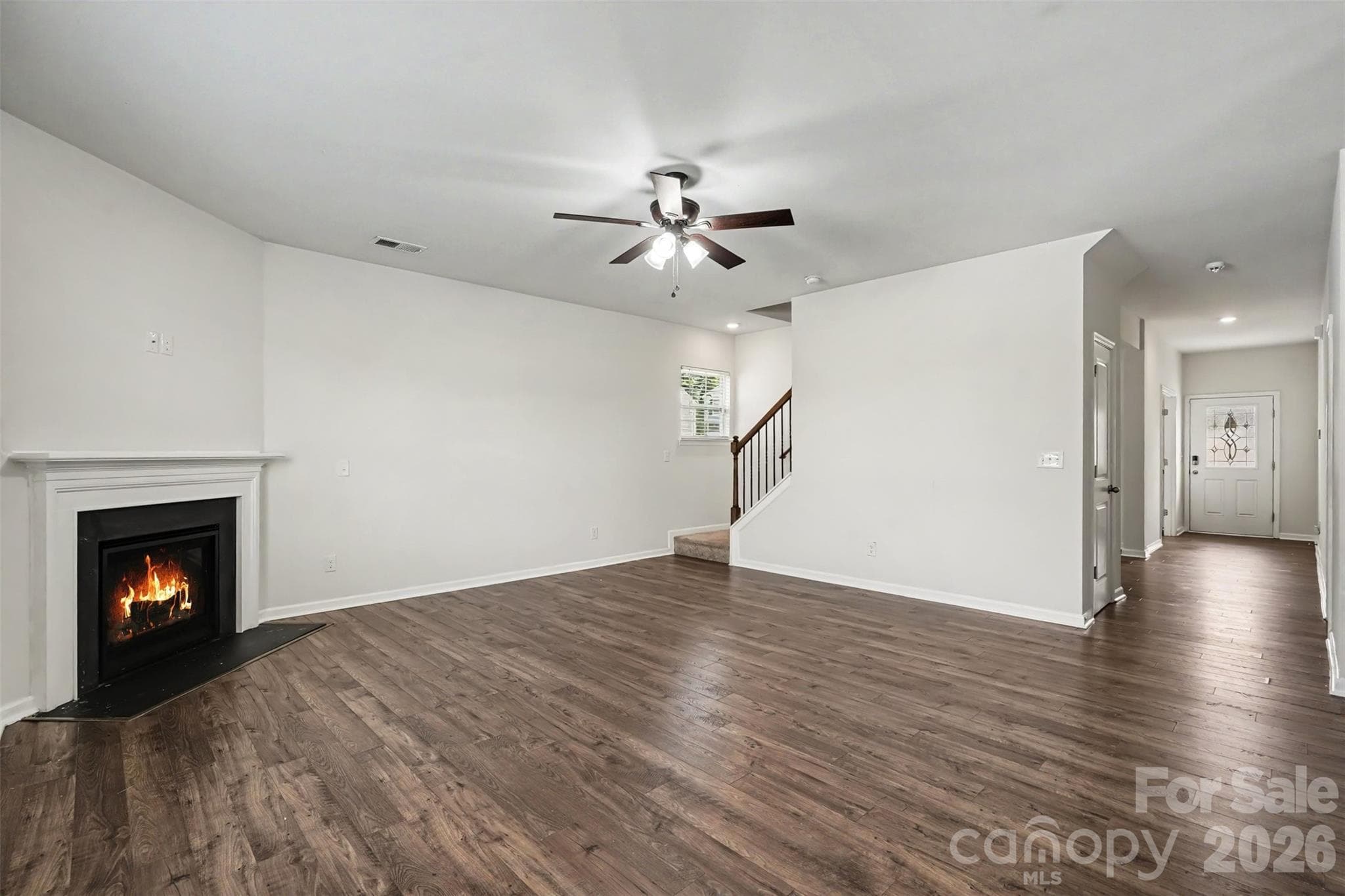 Single Family Residence at 10631 Bradstreet Commons Way, Charlotte, photo 5 of 43