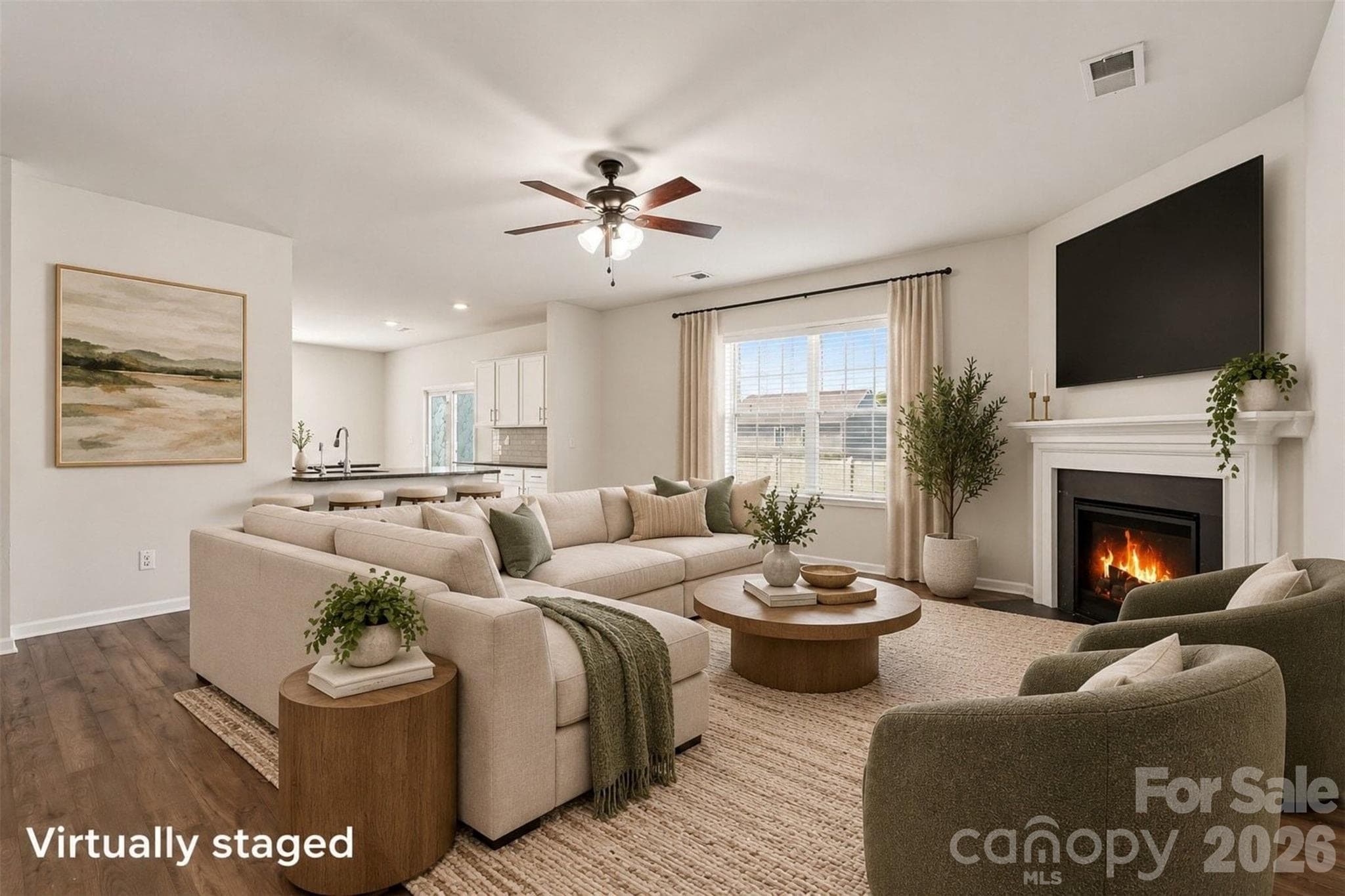 Single Family Residence at 10631 Bradstreet Commons Way, Charlotte, photo 6 of 43