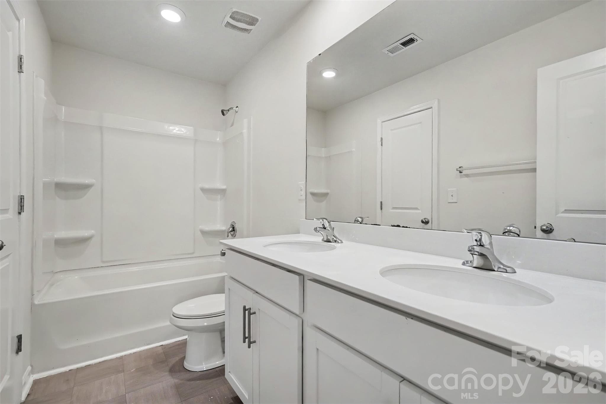 Single Family Residence at 10631 Bradstreet Commons Way, Charlotte, photo 38 of 43