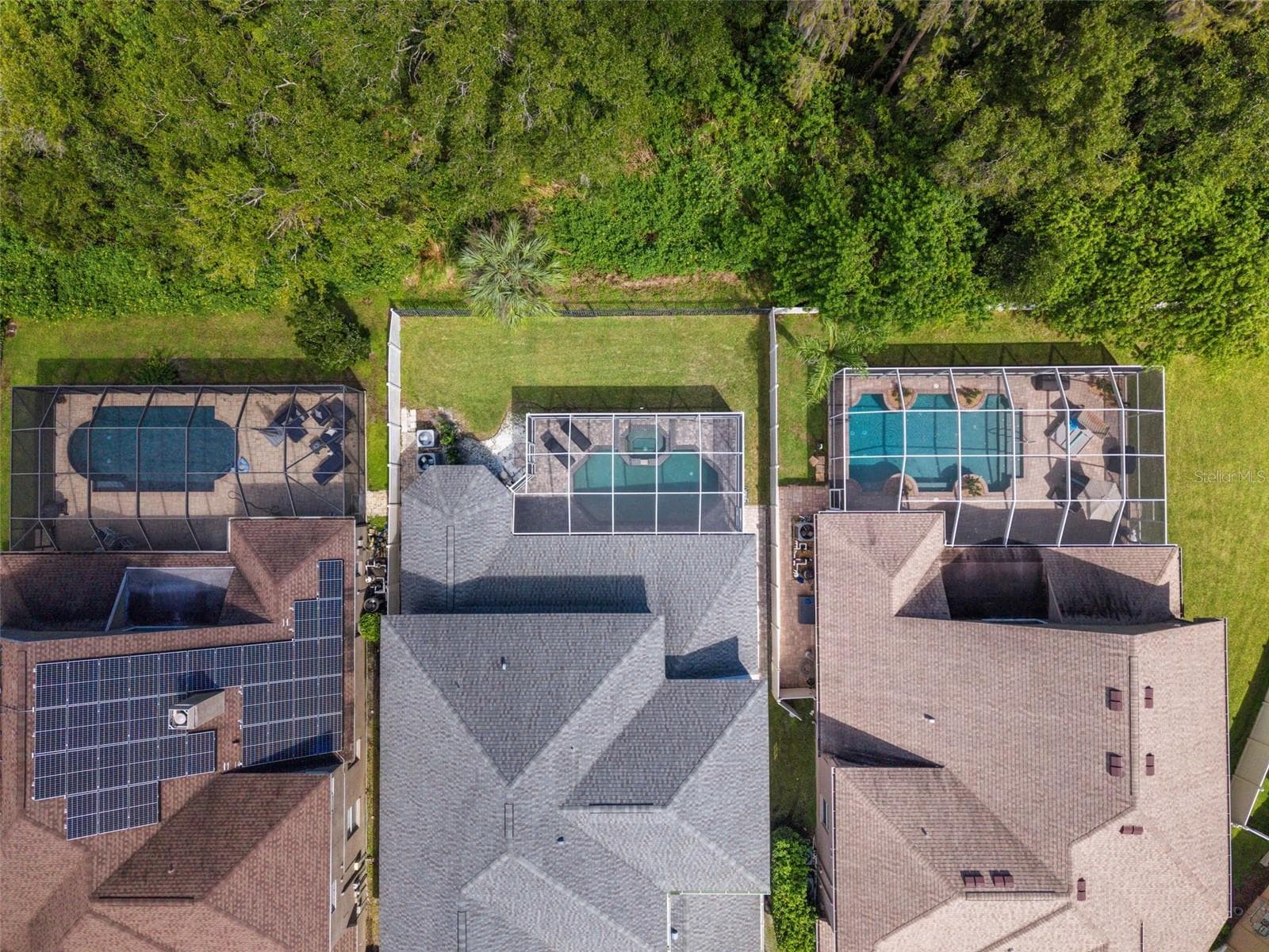 Single Family Residence at 11621 RENAISSANCE VIEW CT, TAMPA, photo 3 of 86