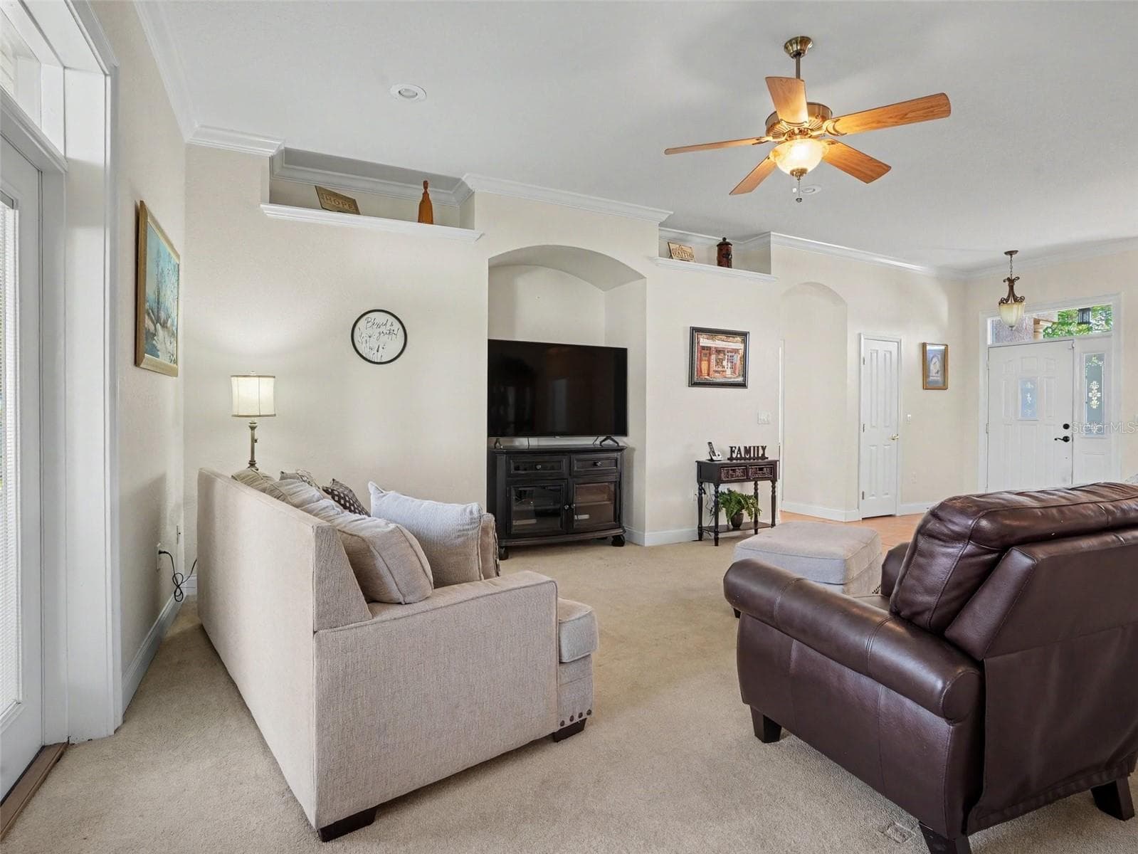 Single Family Residence at 3575 REMINGTON OAKS PATH, LAKELAND, photo 5 of 29