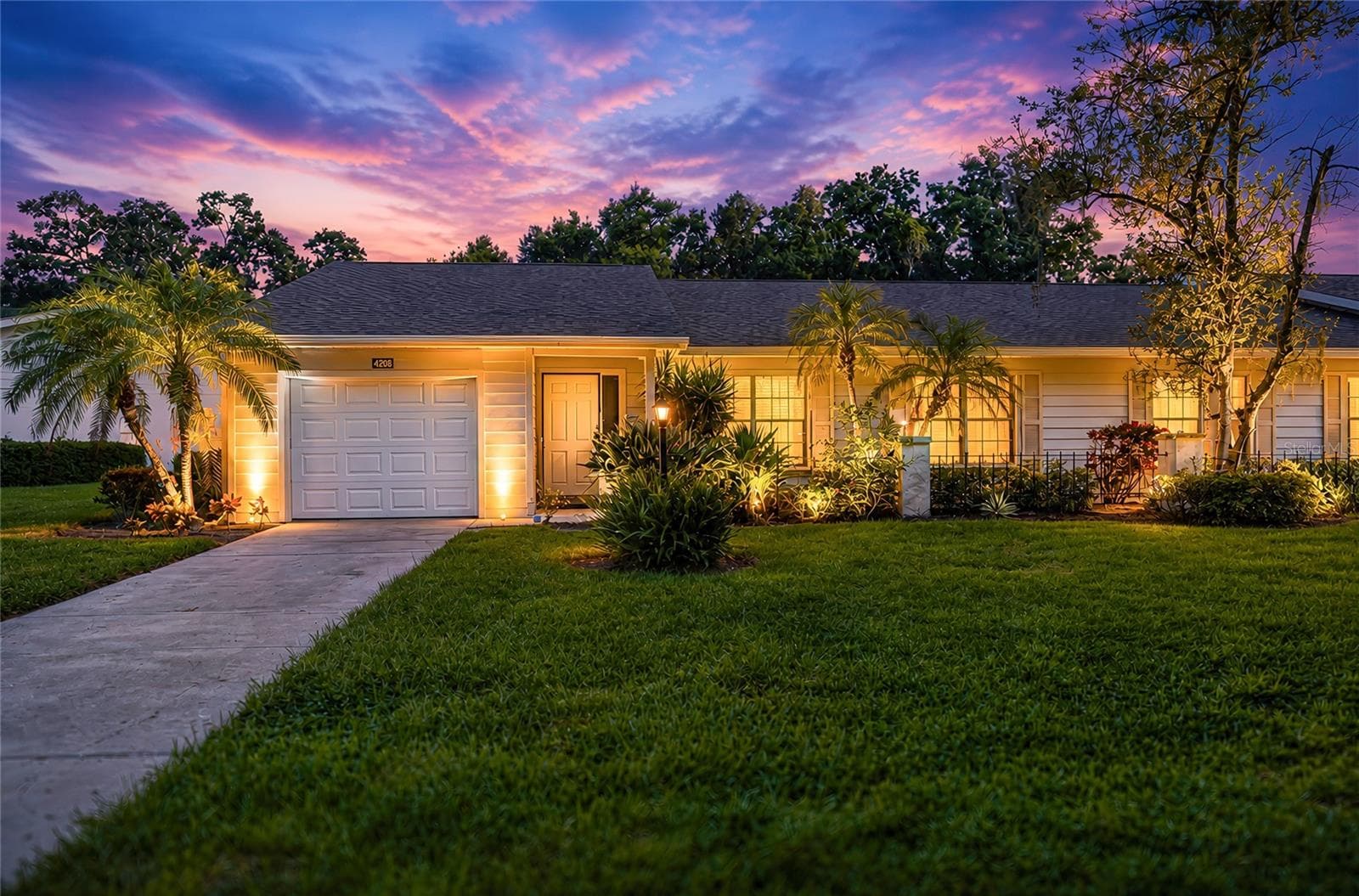 Villa at 4206 OAKHURST CIR E #3075, SARASOTA, photo 2 of 76