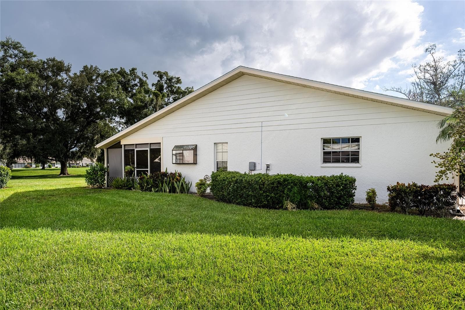 Villa at 4206 OAKHURST CIR E #3075, SARASOTA, photo 4 of 76