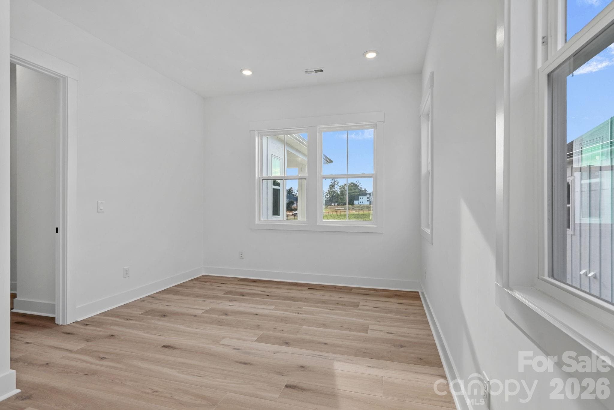 Upper level Guest Bedroom#2 - 4477 Splash Trail, Sherrills Ford