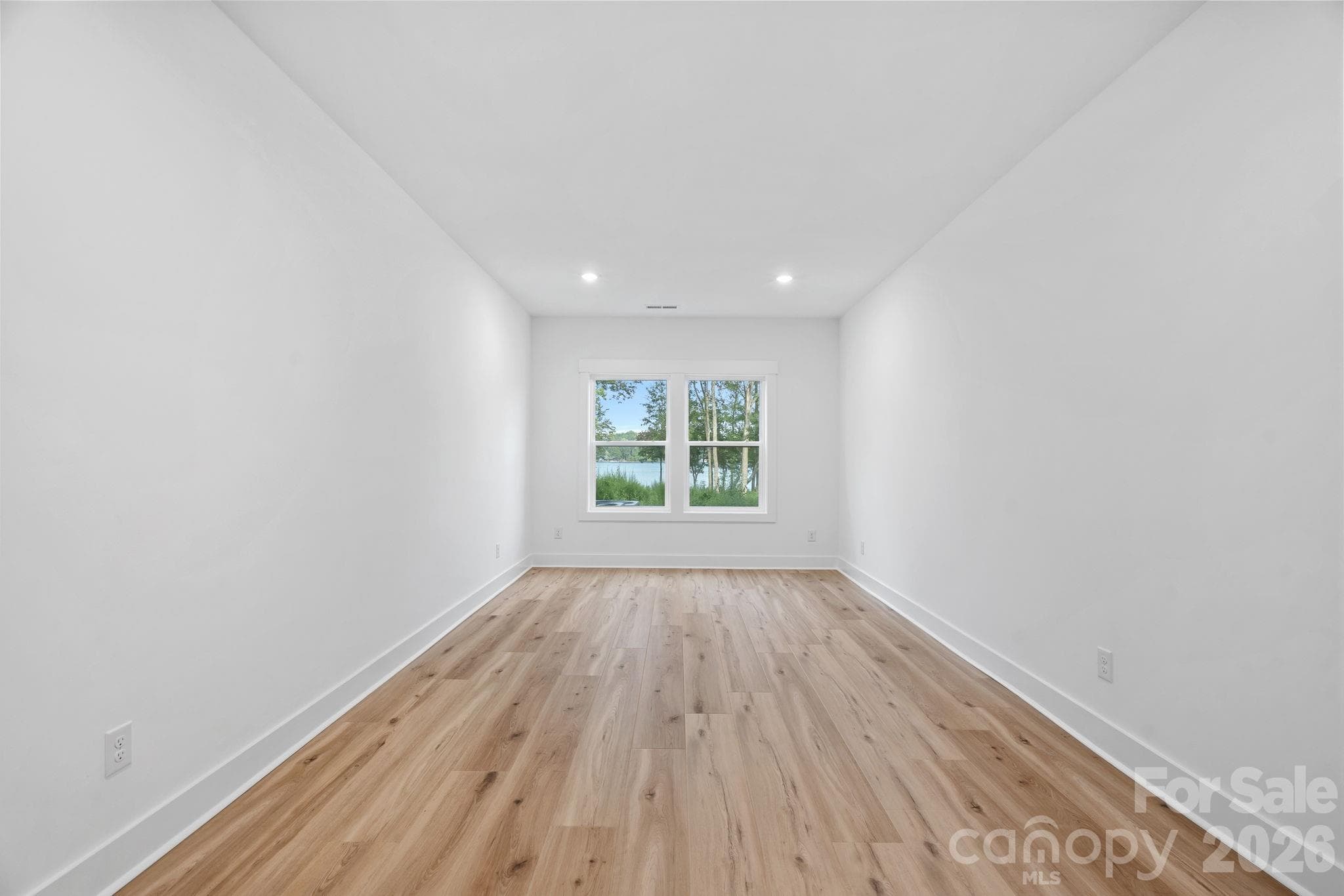 Basement-level Bonus Room - 4477 Splash Trail, Sherrills Ford