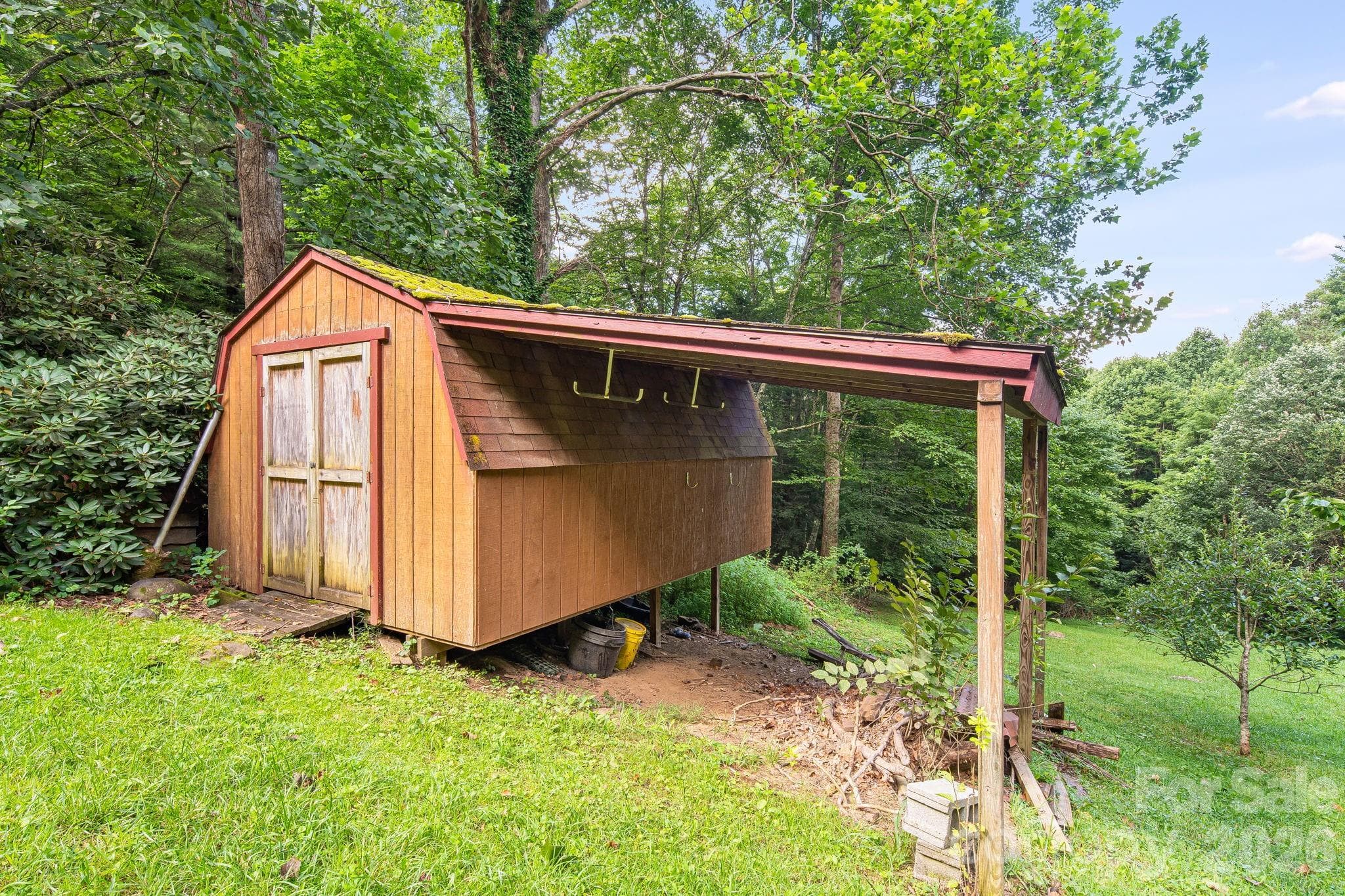 Storage Building - 125 Hyacinth Drive, Clyde