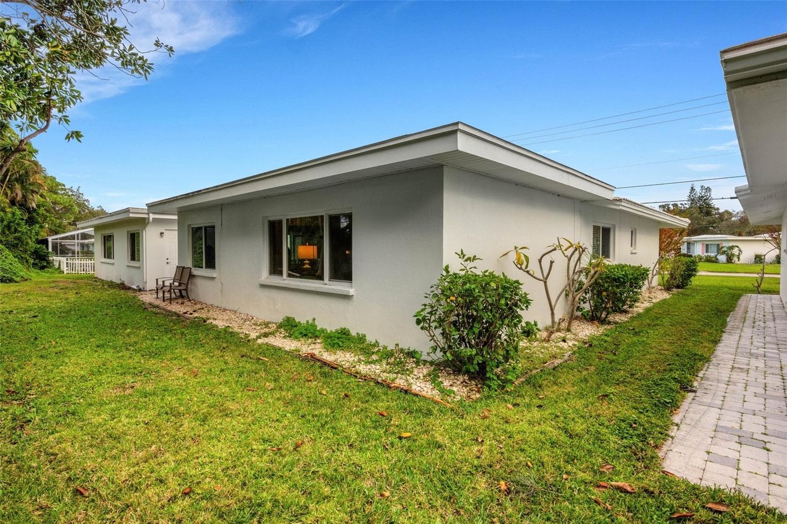 Villa at 1825 UNIVERSITY PL #145, SARASOTA, photo 3 of 10