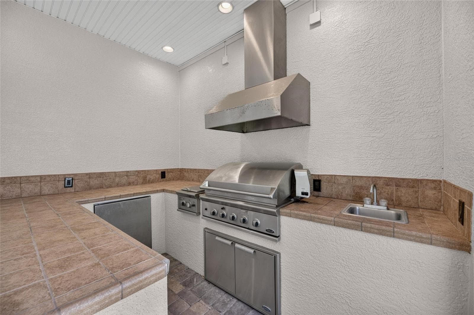 Single Family Residence at 6408 WALKERS GLEN DR, LAKELAND, photo 67 of 179