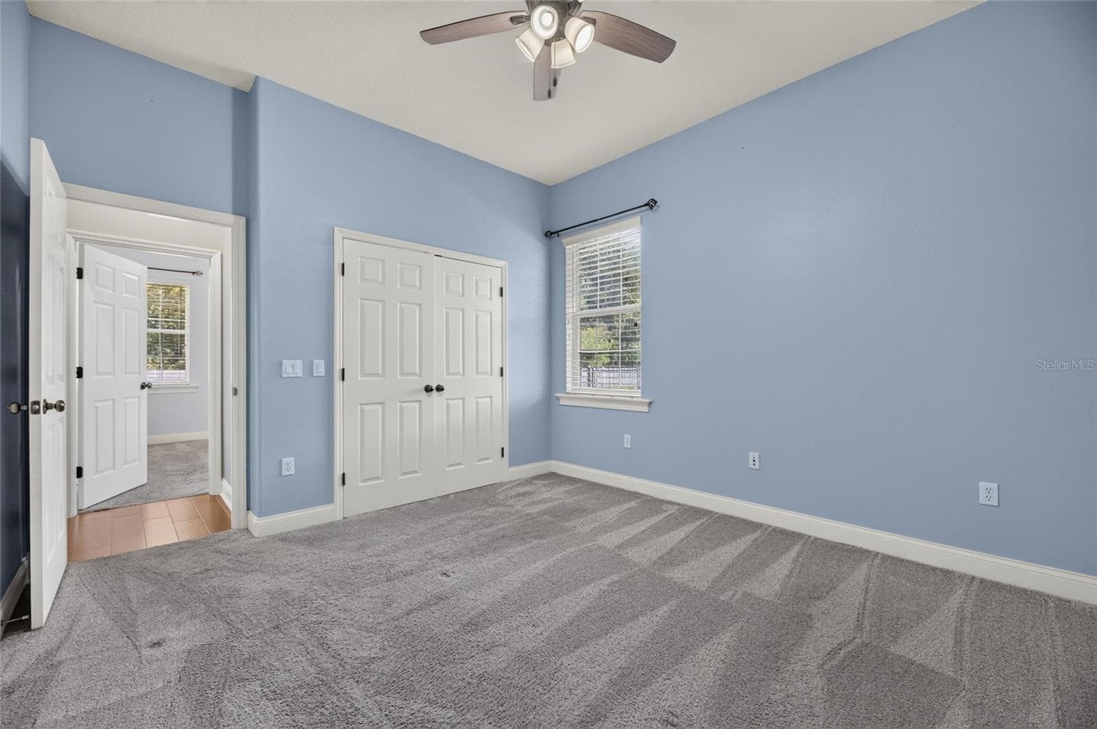 This bedroom can be a mother in law suite with its own full bathroom - 6408 WALKERS GLEN DR, LAKELAND