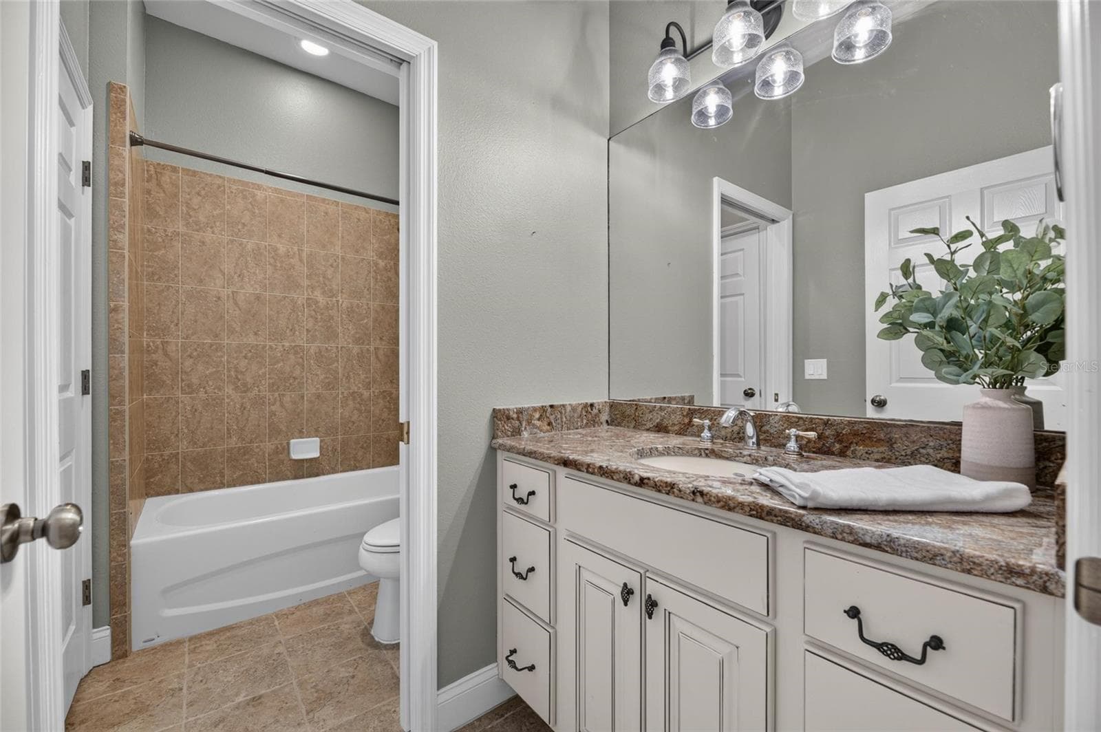Single Family Residence at 6408 WALKERS GLEN DR, LAKELAND, photo 113 of 179