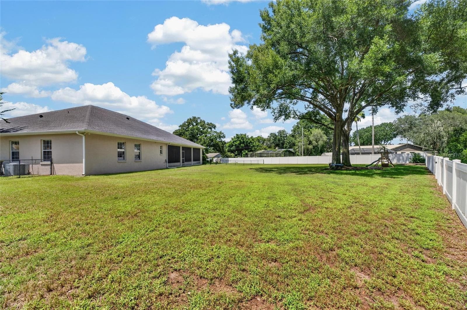 Single Family Residence at 6408 WALKERS GLEN DR, LAKELAND, photo 141 of 179