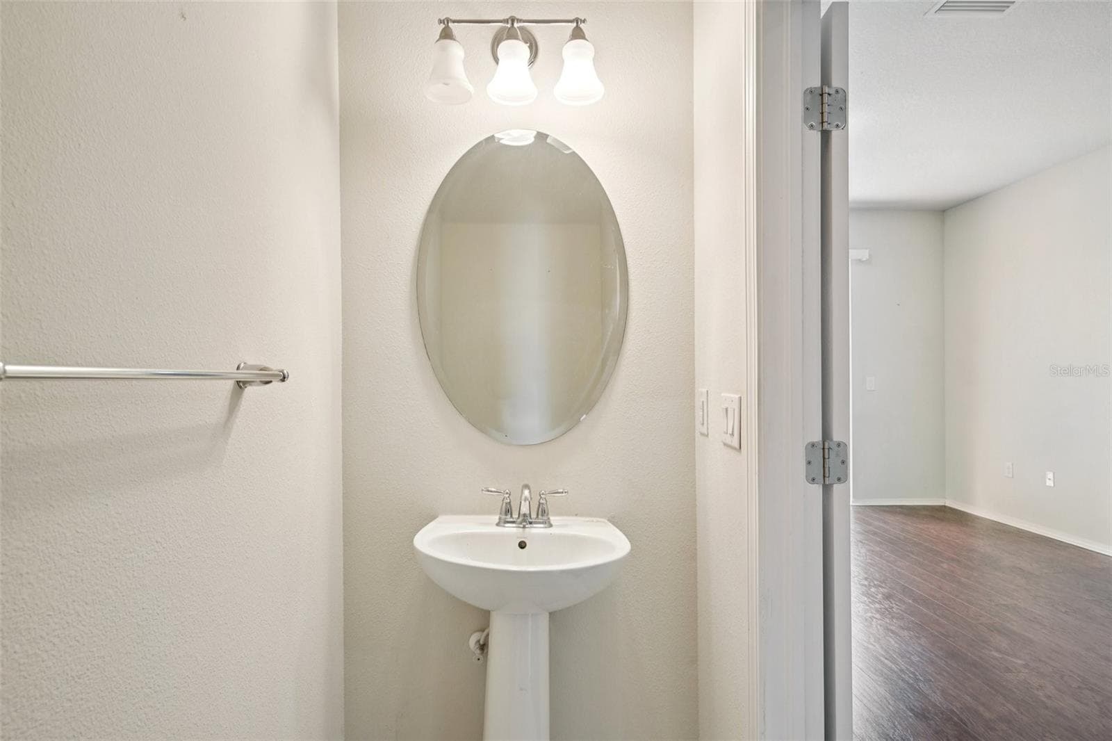 Townhouse at 4935 WHITE SANDERLING CT, TAMPA, photo 26 of 49