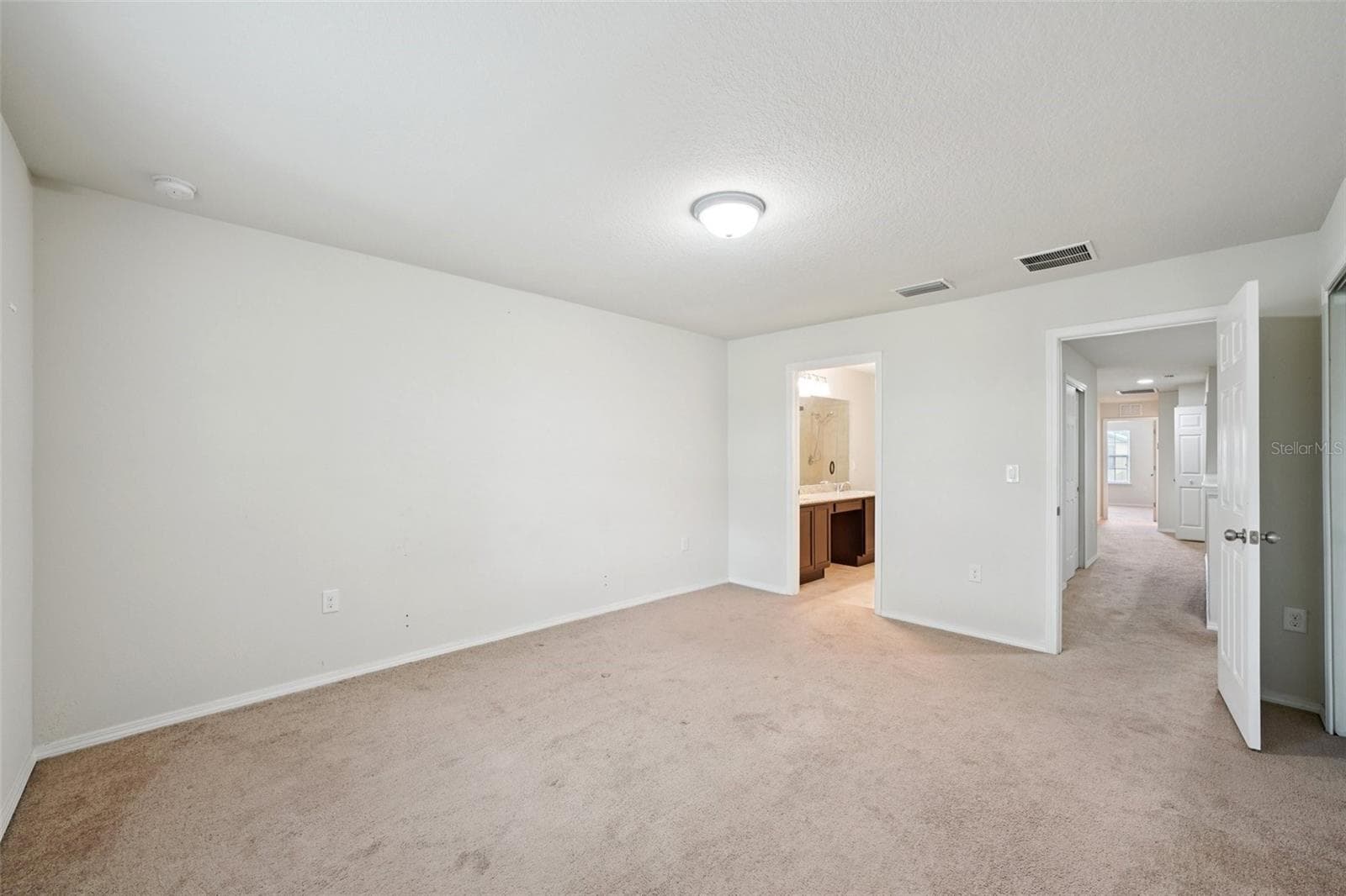 Townhouse at 4935 WHITE SANDERLING CT, TAMPA, photo 28 of 49