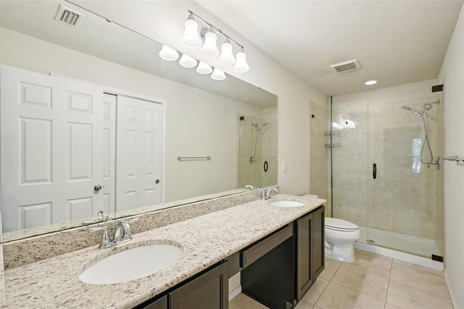 Townhouse at 4935 WHITE SANDERLING CT, TAMPA, photo 31 of 49