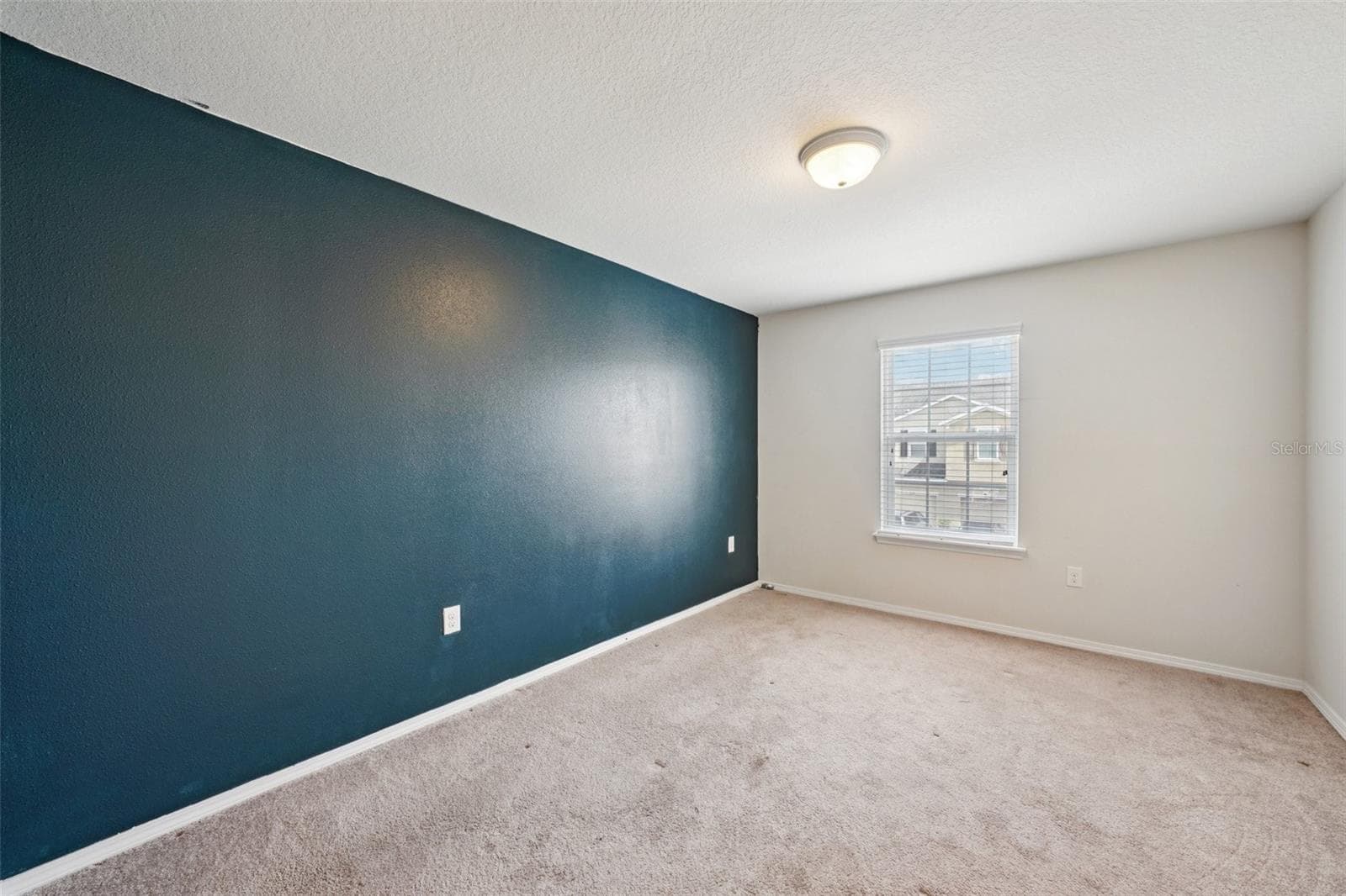 Townhouse at 4935 WHITE SANDERLING CT, TAMPA, photo 37 of 49
