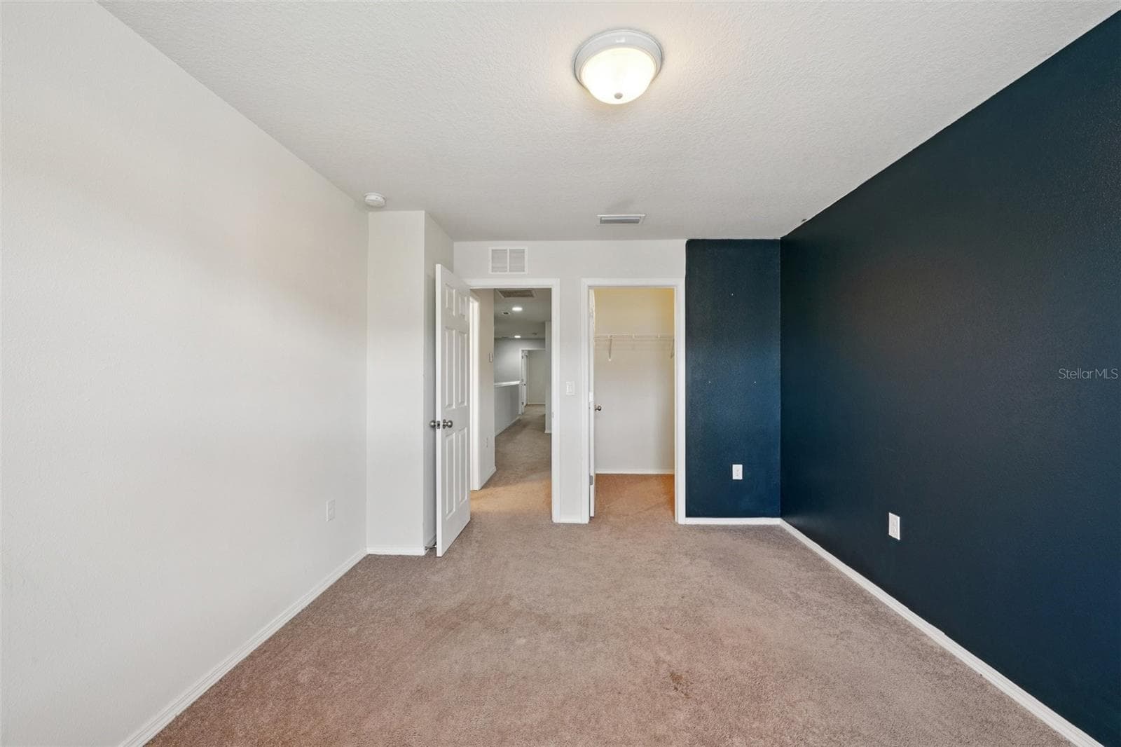 Townhouse at 4935 WHITE SANDERLING CT, TAMPA, photo 40 of 49