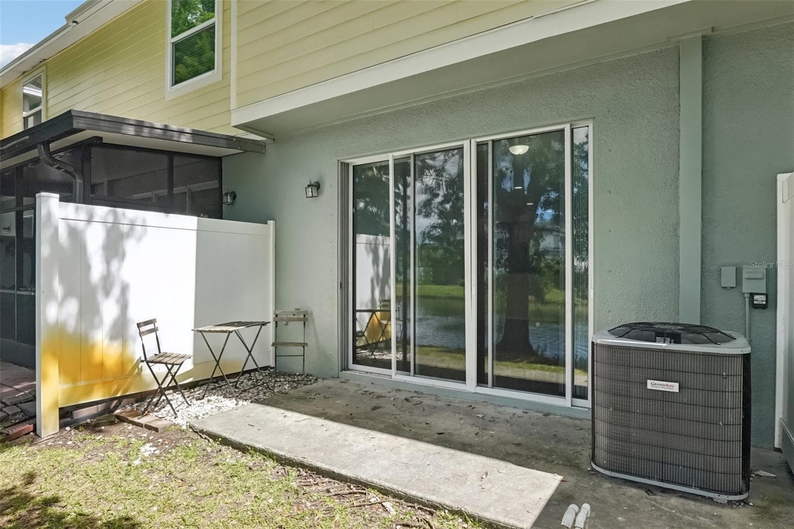 Townhouse at 4935 WHITE SANDERLING CT, TAMPA, photo 46 of 49