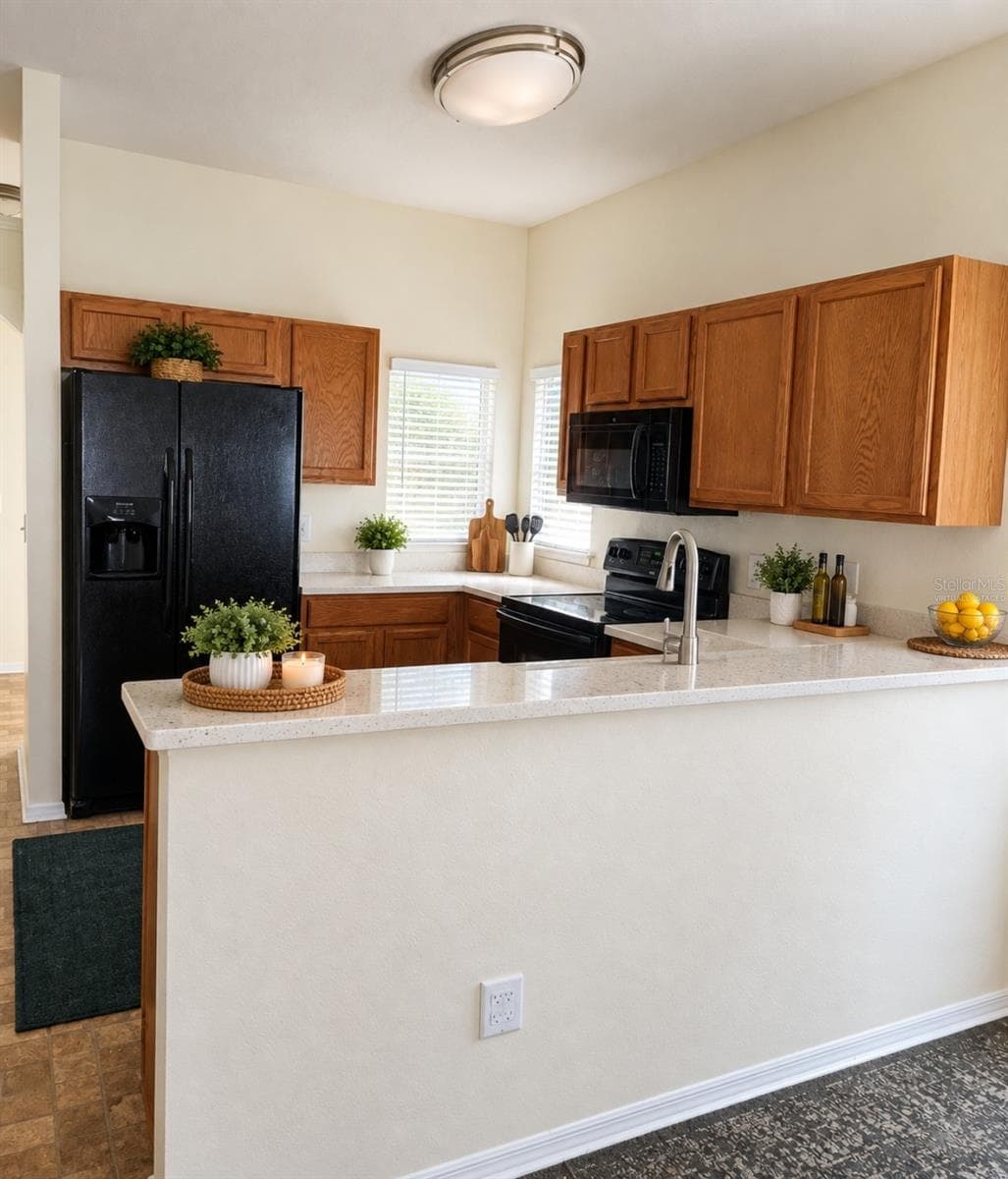Virtually StagedKitchen - 7628 CLOVELLY PARK PLACE, APOLLO BEACH