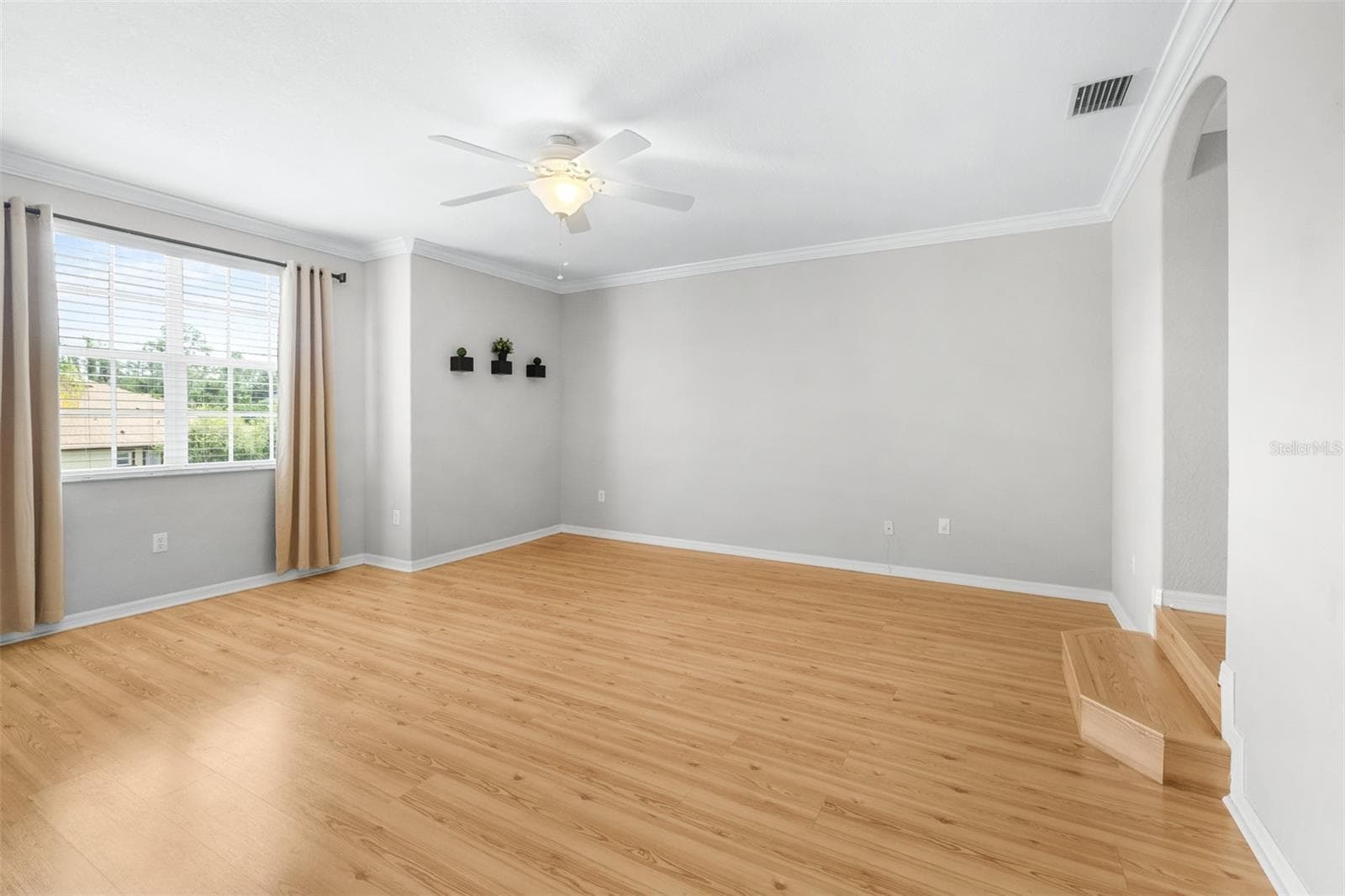Primary suite - 27015 FIREBUSH DR, WESLEY CHAPEL