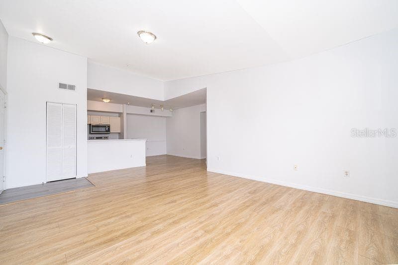 Condominium at 5548 METROWEST BLVD #306, ORLANDO, photo 11 of 39