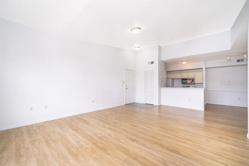 Condominium at 5548 METROWEST BLVD #306, ORLANDO, photo 13 of 39