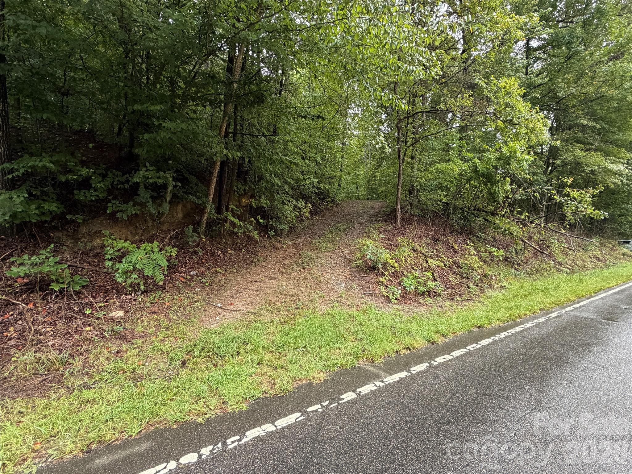 3865 Hickory Highway