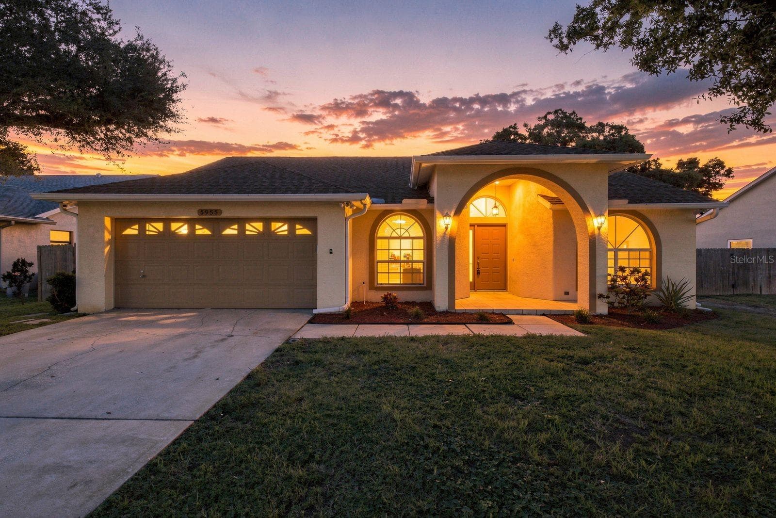 Welcome Home! - 5955 107TH TER N, PINELLAS PARK