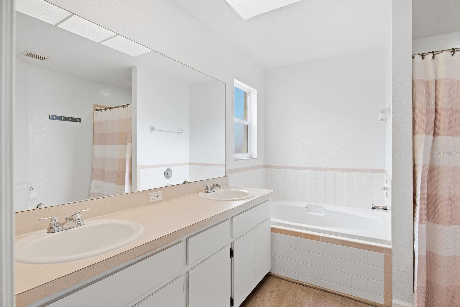 Primary Bathroom - 5955 107TH TER N, PINELLAS PARK
