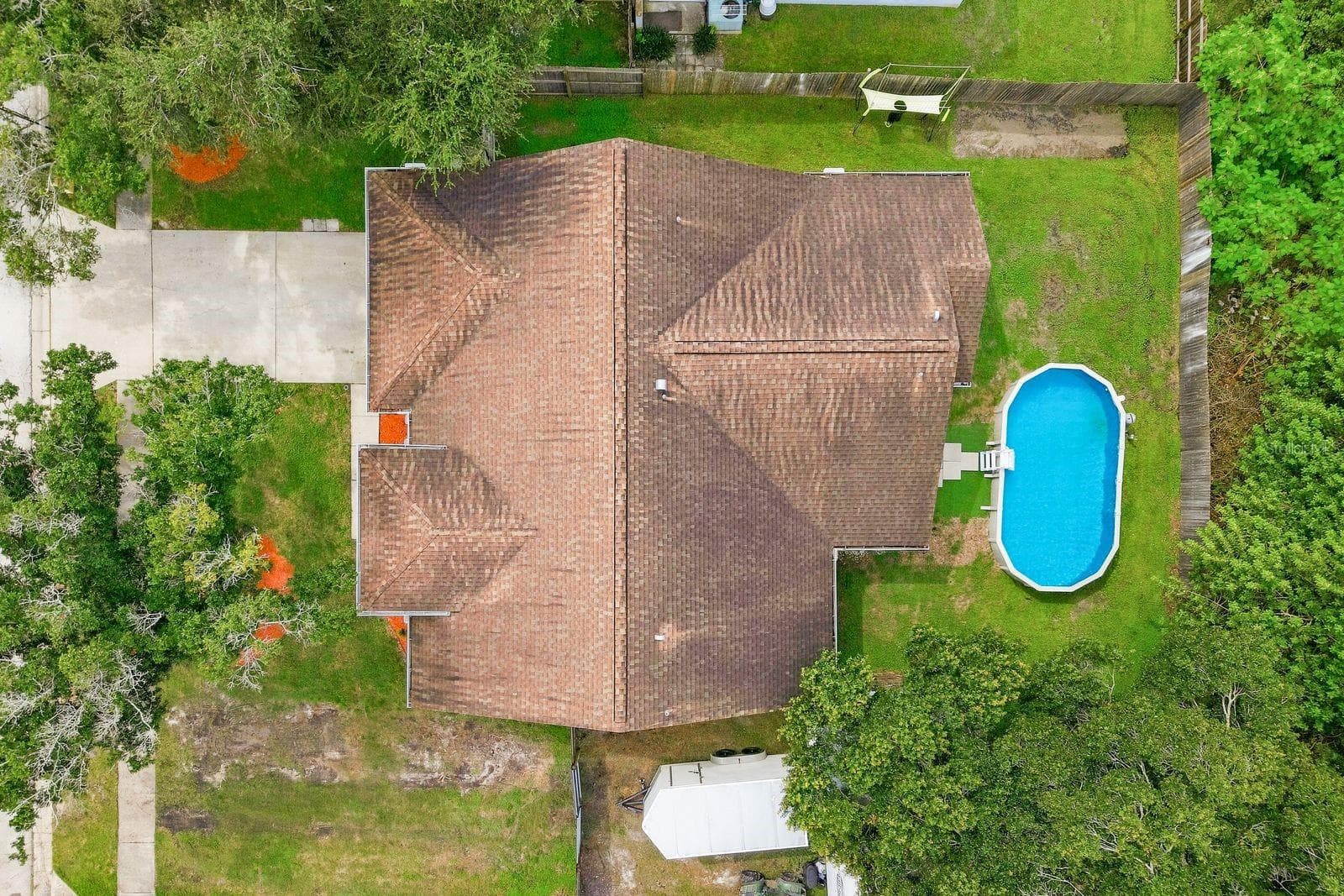 large property! - 5955 107TH TER N, PINELLAS PARK