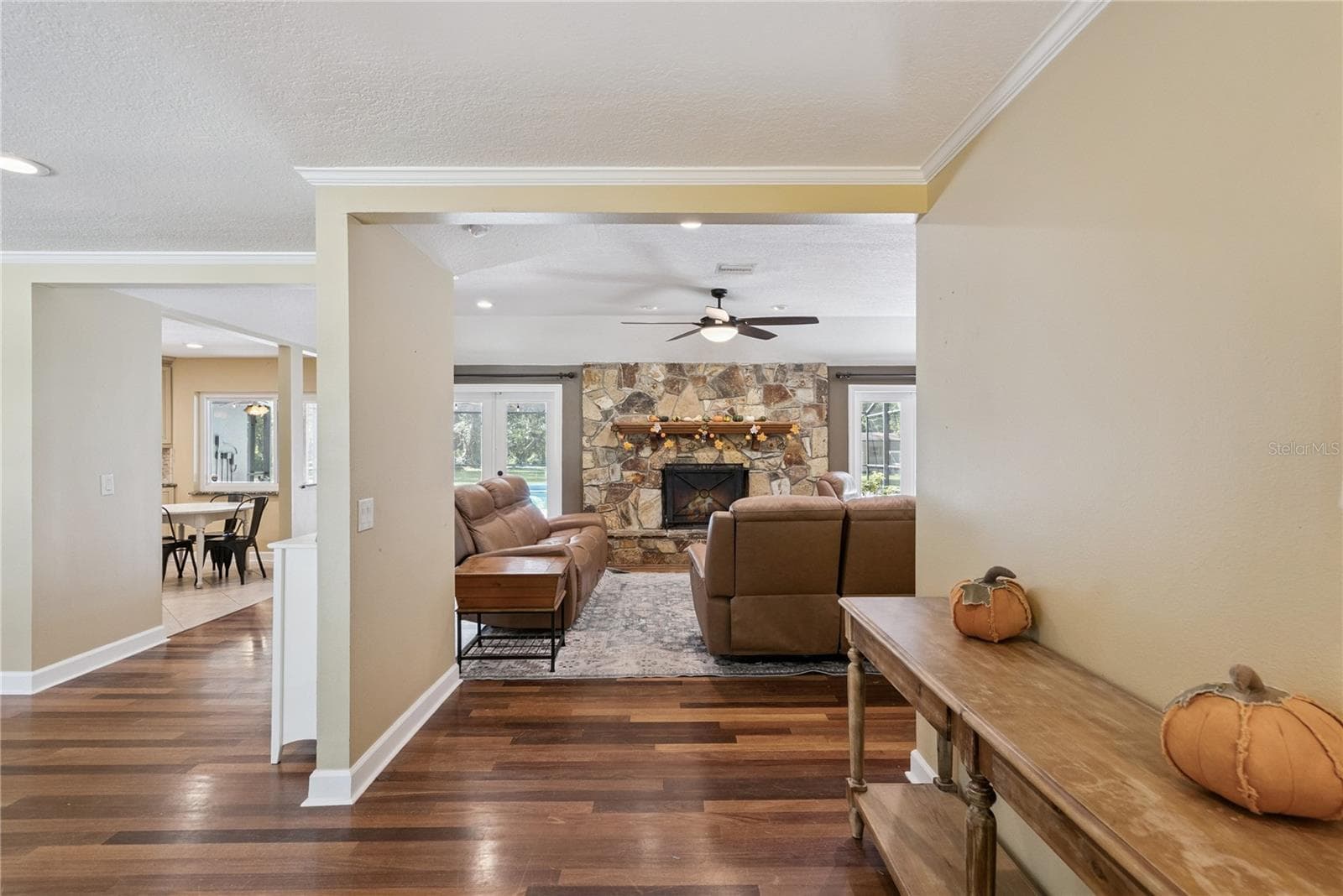 Single Family Residence at 1041 NORTHERN WAY, WINTER SPRINGS, photo 7 of 78
