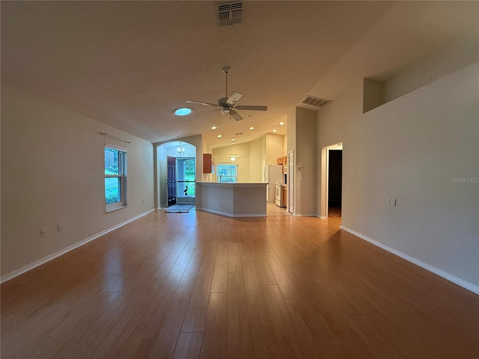 Single Family Residence at 265 CENTER OAK CIR, SPRING HILL, photo 9 of 67