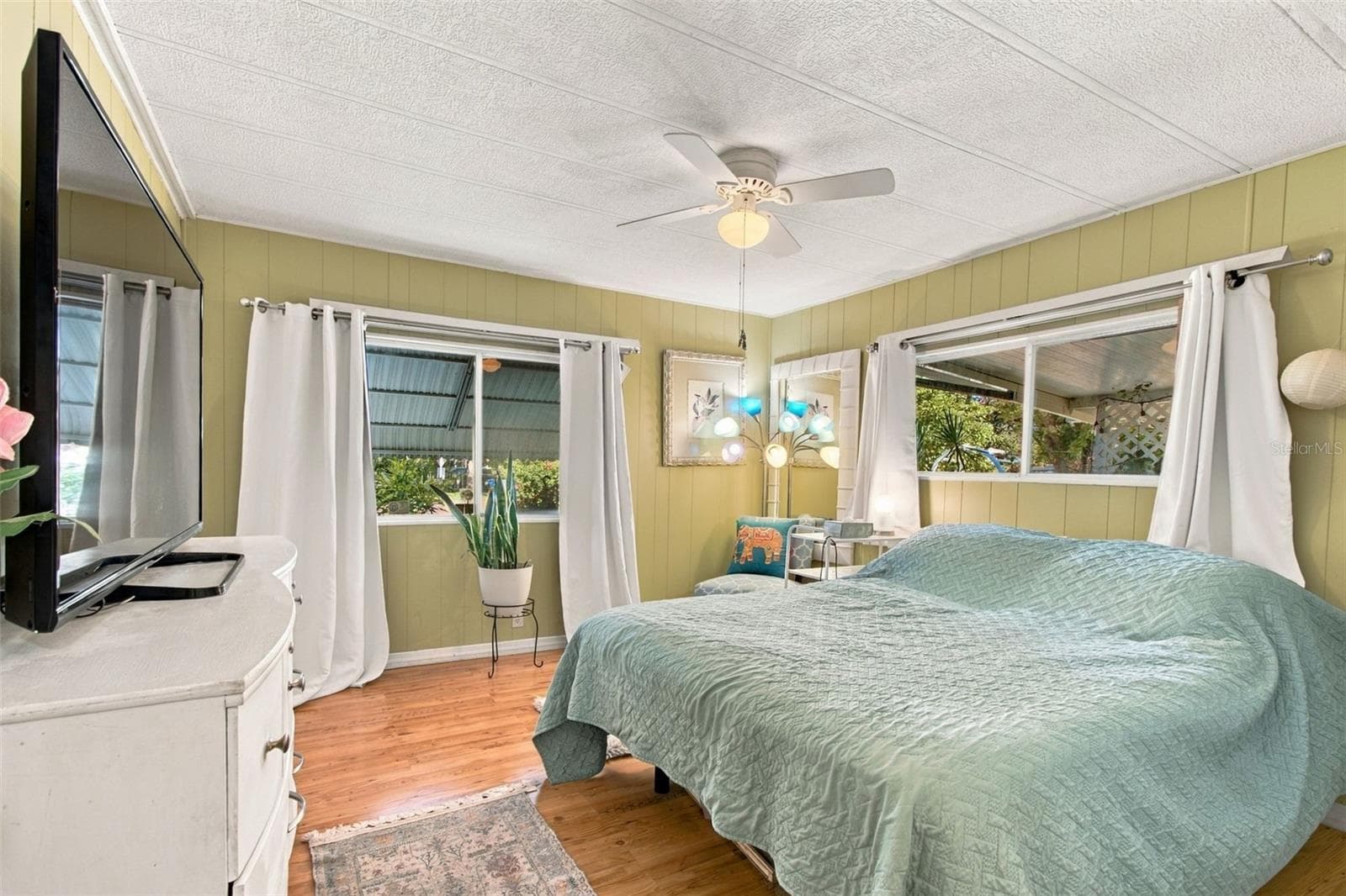 Bedroom 2 - 980 7TH ST NW #1A, LARGO